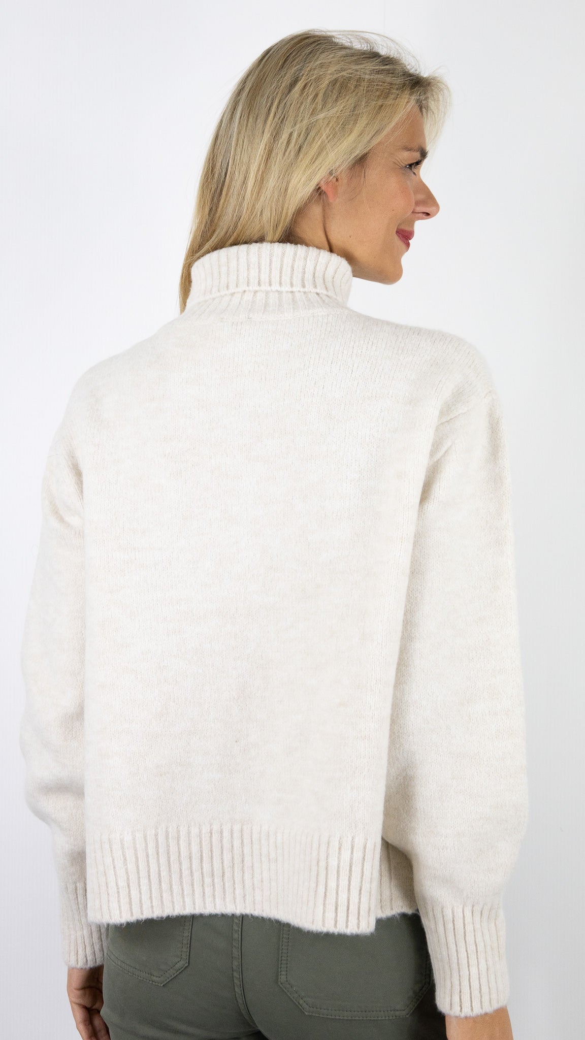 PULL AMPLE COL ROULE ECRU AN'GE LIPY#COLOR_ECRU