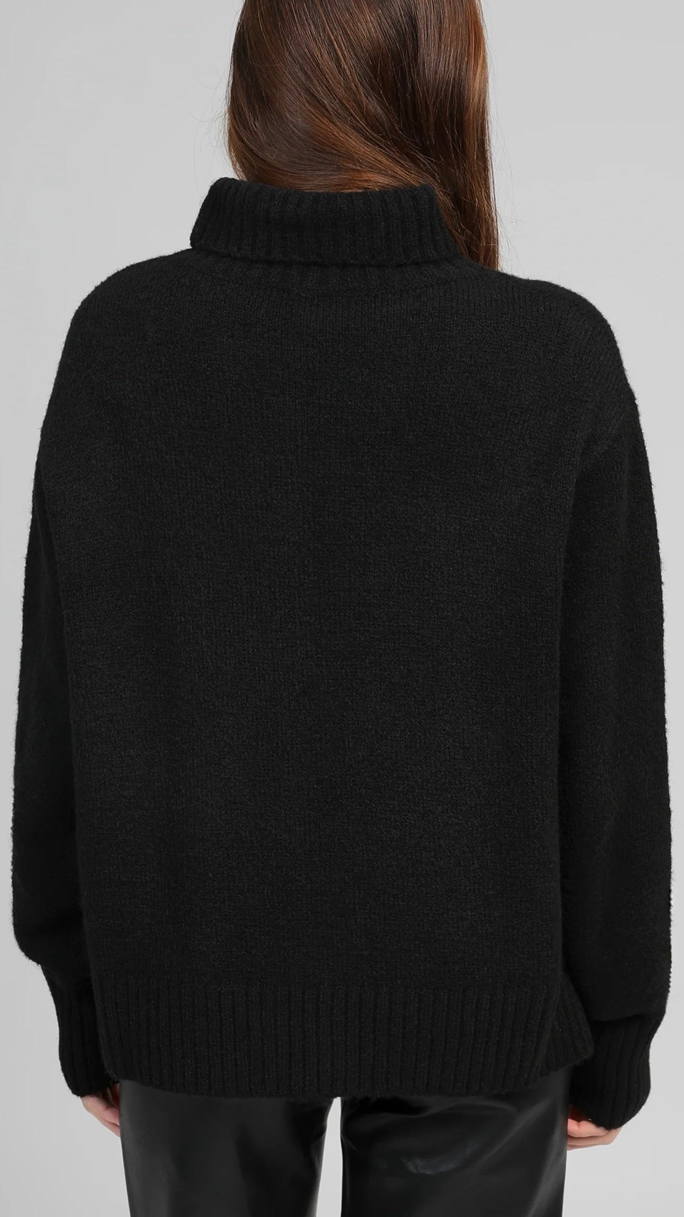 PULL AMPLE COL ROULE ECRU AN'GE LIPY#COLOR_NOIR