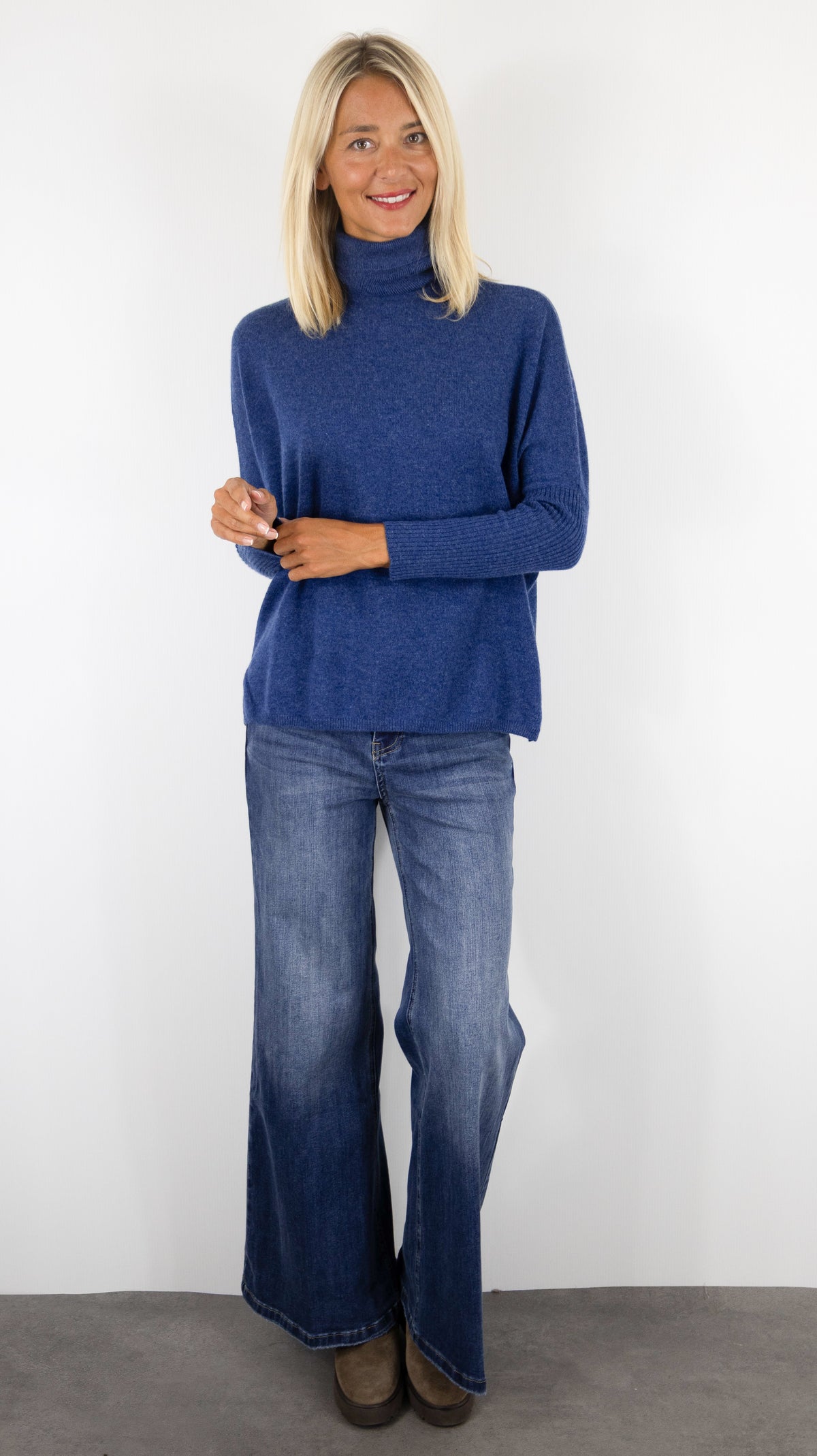 PULL AMPLE COL ROULE EN CACHEMIRE POUR FEMME NOT SHY MARGARETH#COLOR_ENCRE/INDIGO