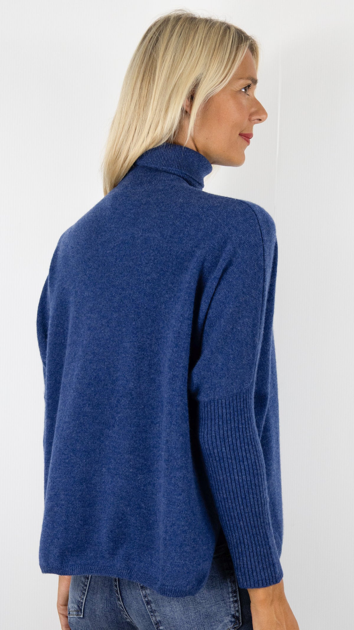 PULL AMPLE COL ROULE EN CACHEMIRE POUR FEMME NOT SHY MARGARETH#COLOR_ENCRE/INDIGO