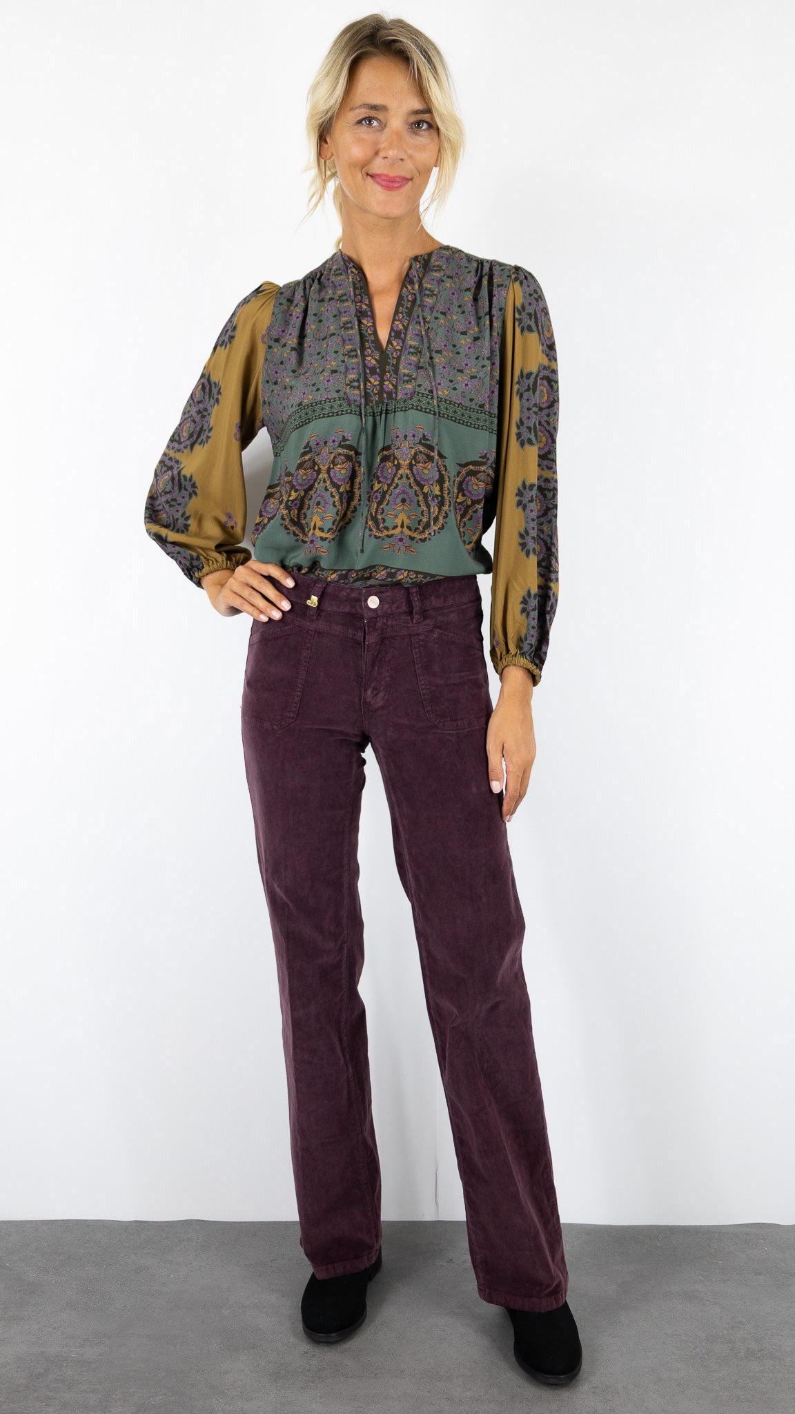 JEANS FLARE EN VELOURS MILLERAIES FEMME JANE BLUE MENILMONTANT TINY CORD#COLOR_AUBERGINE