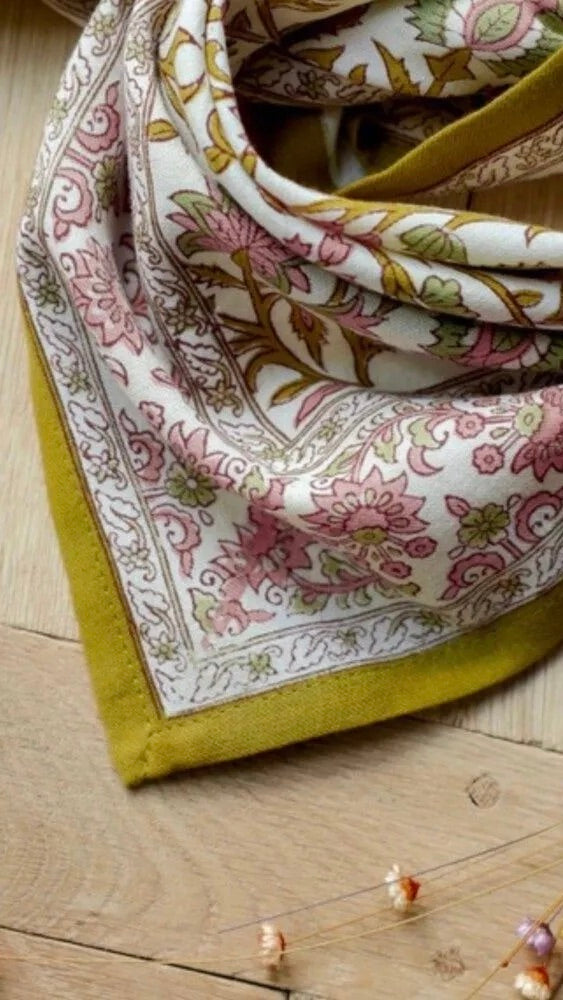 FOULARD IMPRIME FLEURI 100% COTON BELLEMME MINA PETIT FORMAT#COLOR_JASPE