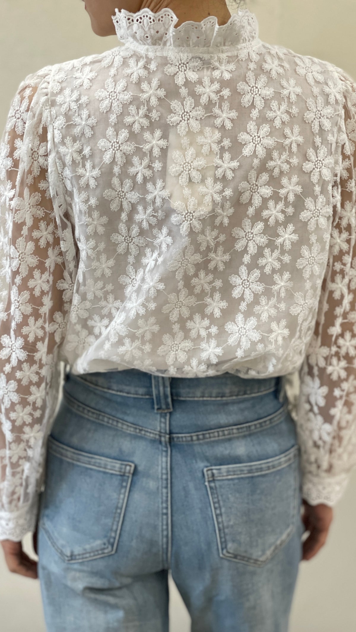 CHEMISE BRODEE TRANSPARENTE ECRUE POUR FEMME IT HIPPIE M716-814