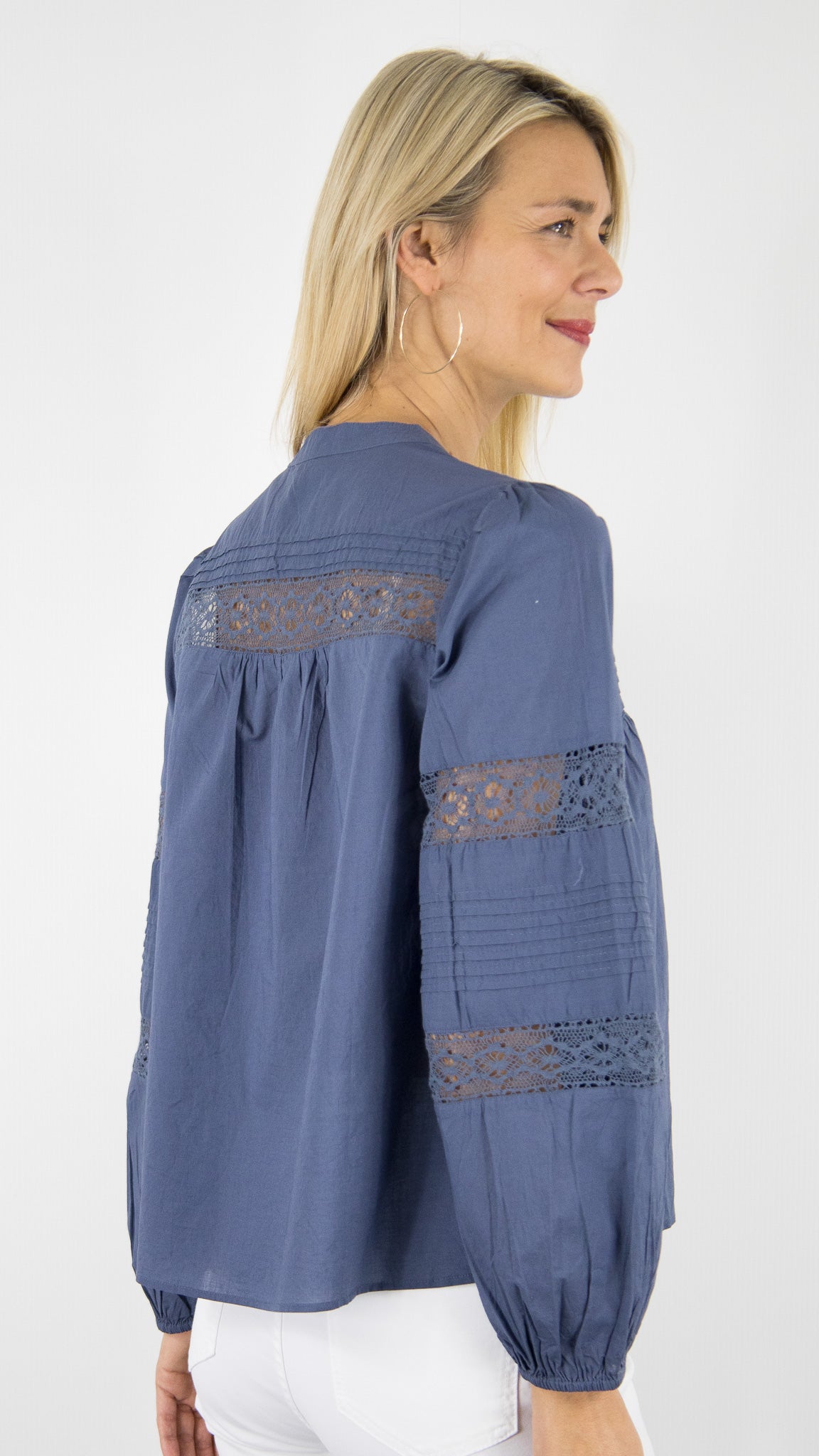 BLOUSE AMPLE EN DENTELLE 100% COTON BA&SH MIAMI#COLOR
_BLEU