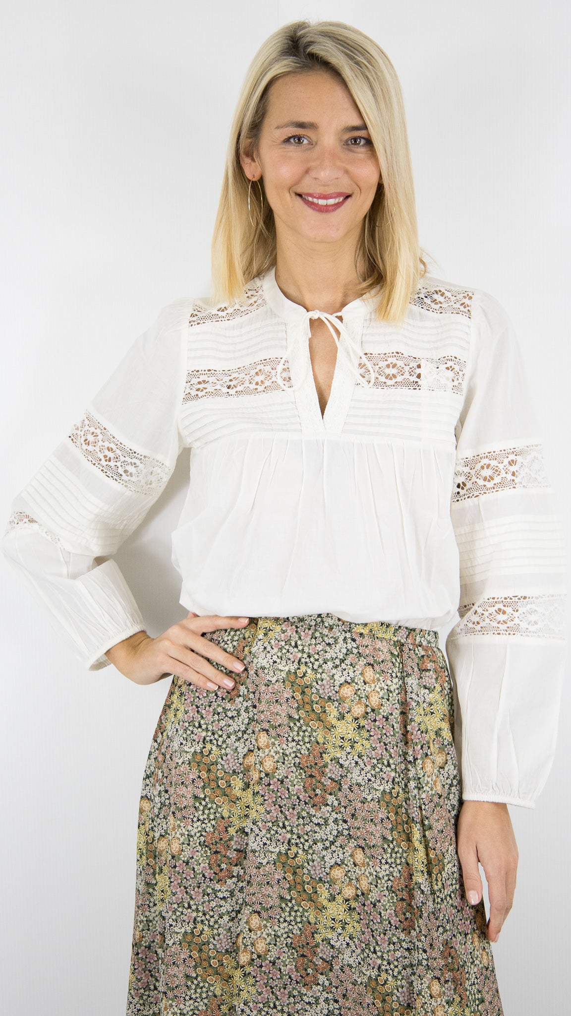 BLOUSE AMPLE EN DENTELLE 100% COTON BA&SH MIAMI#COLOR
_ECRU