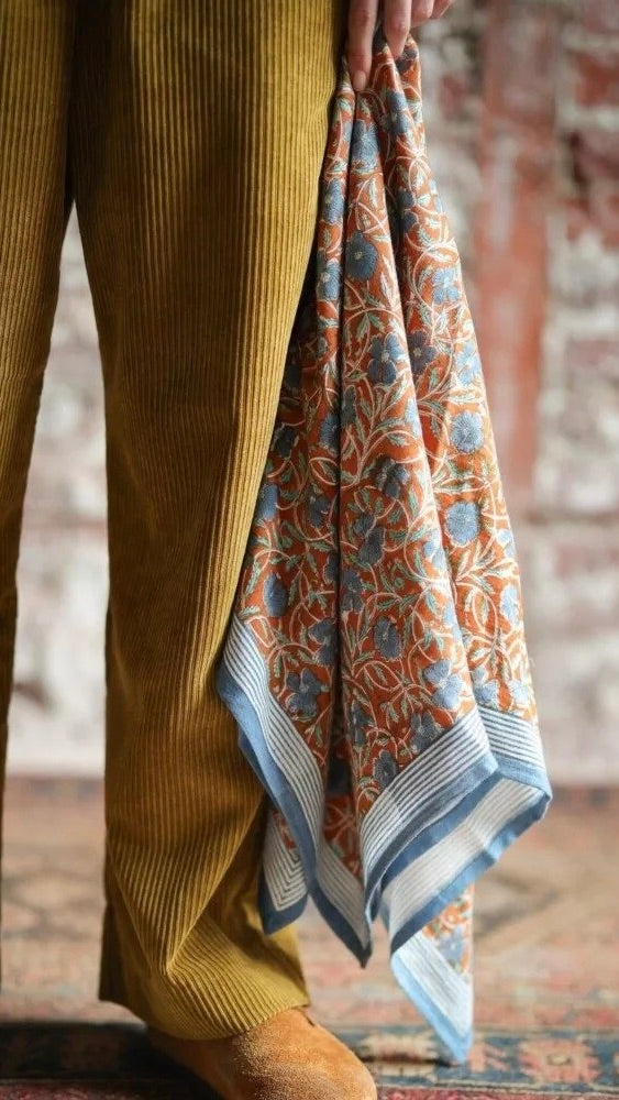 FOULARD IMPRIMÉ FLEURI BRIQUE CIEL 100% COTON FEMME PIA BELLEMME