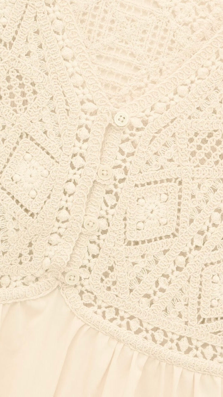 TOP EN DENTELLE MANCHES COURTES BA&SH SALVI ECRU