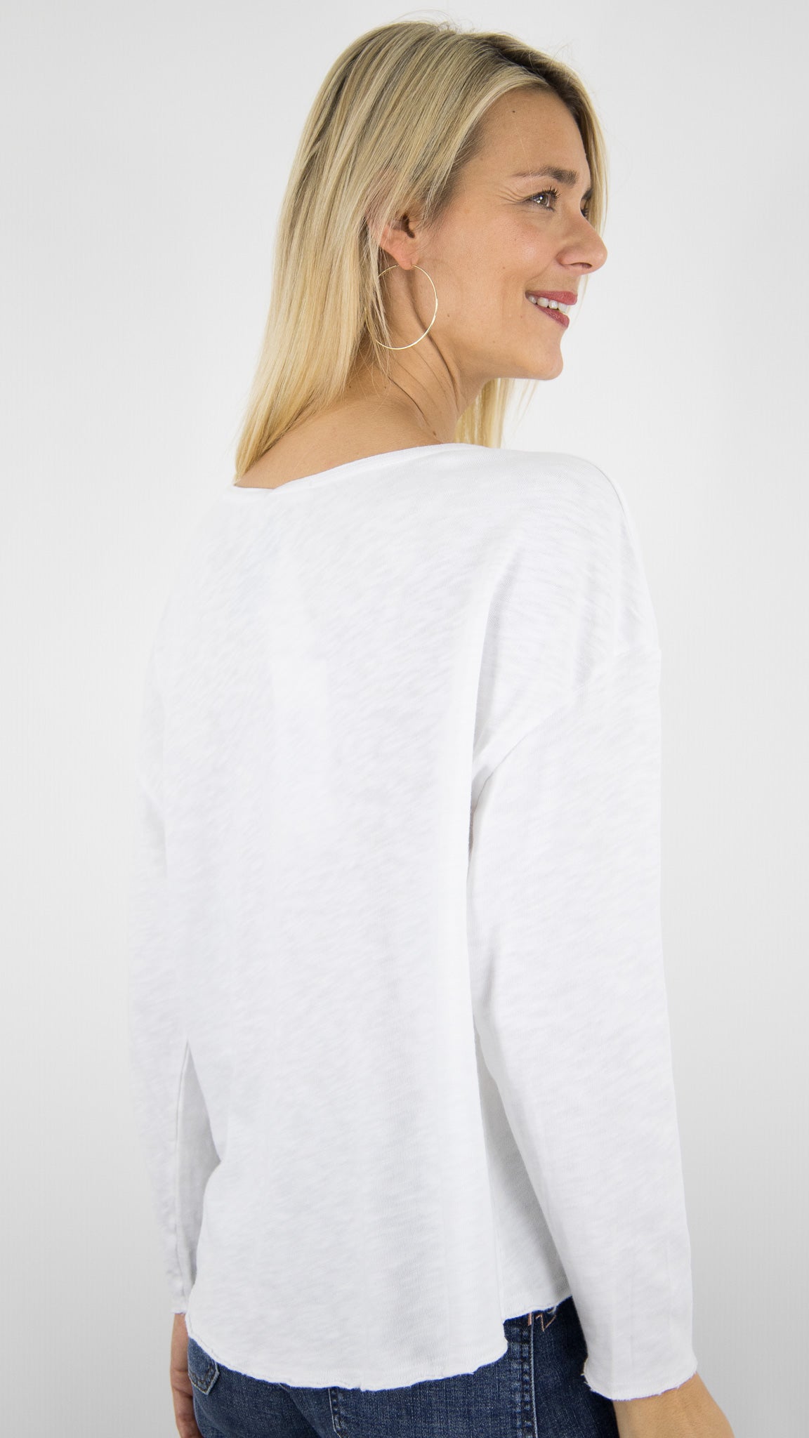 TEE-SHIRT V AMPLE POUR FEMME AMERICAN VINTAGE SONOMA#COLOR_BLANC