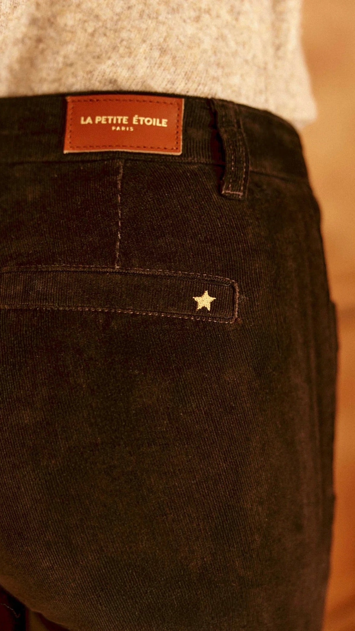 PANTALON FLARE EN VELPOURS POUR FEMME LA PETITE ETOILE SONNY PANTALON#COLOR_16/MARRON