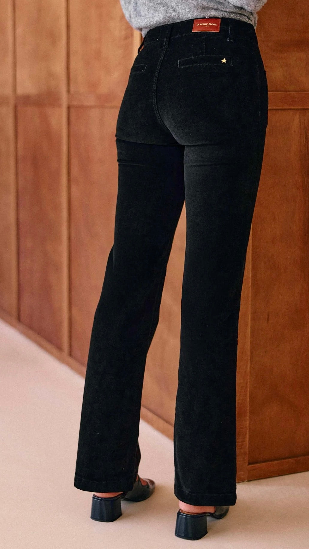 PANTALON FLARE EN VELPOURS POUR FEMME LA PETITE ETOILE SONNY PANTALON#COLOR_00/NOIR