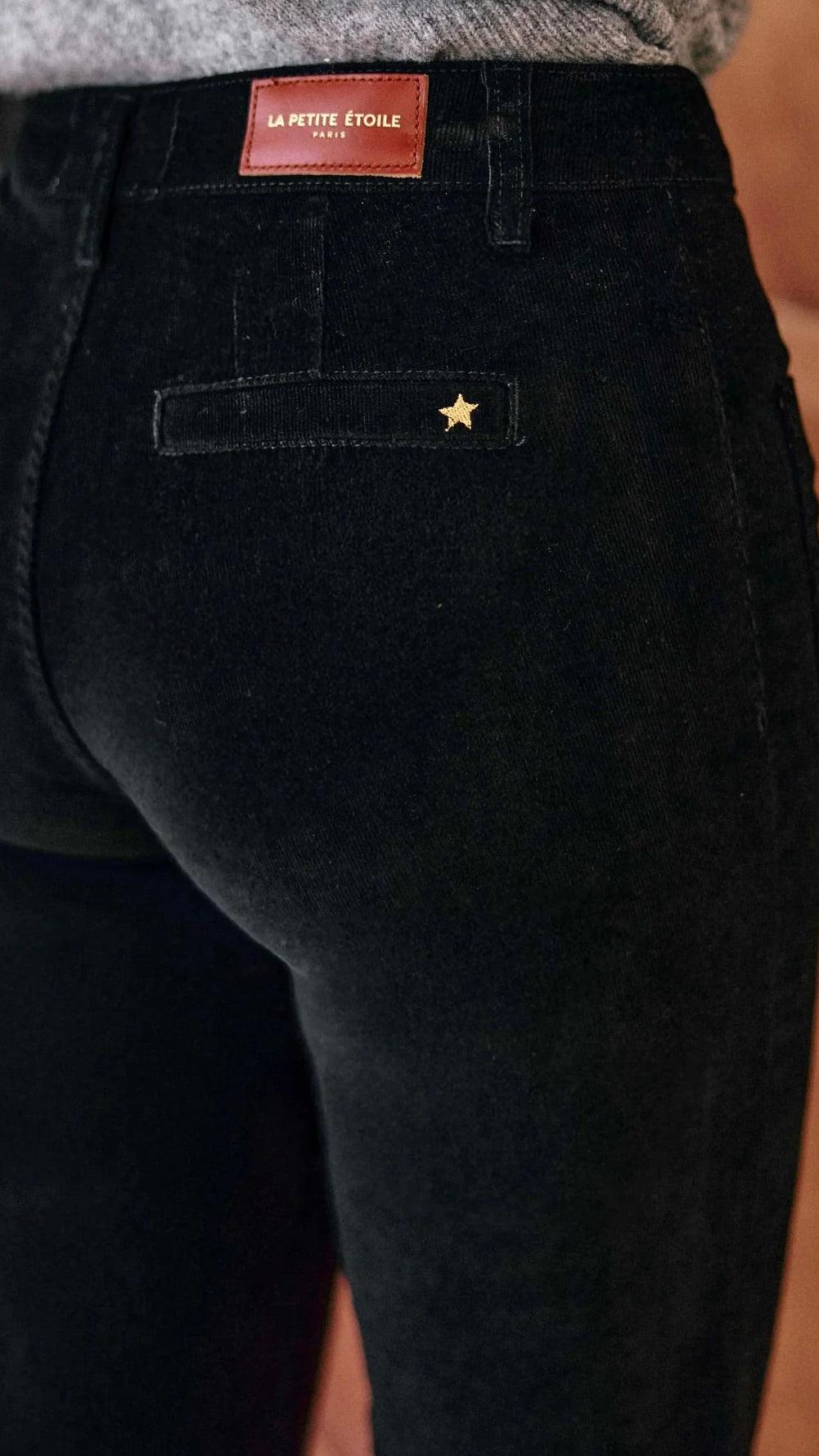 PANTALON FLARE EN VELPOURS POUR FEMME LA PETITE ETOILE SONNY PANTALON#COLOR_00/NOIR