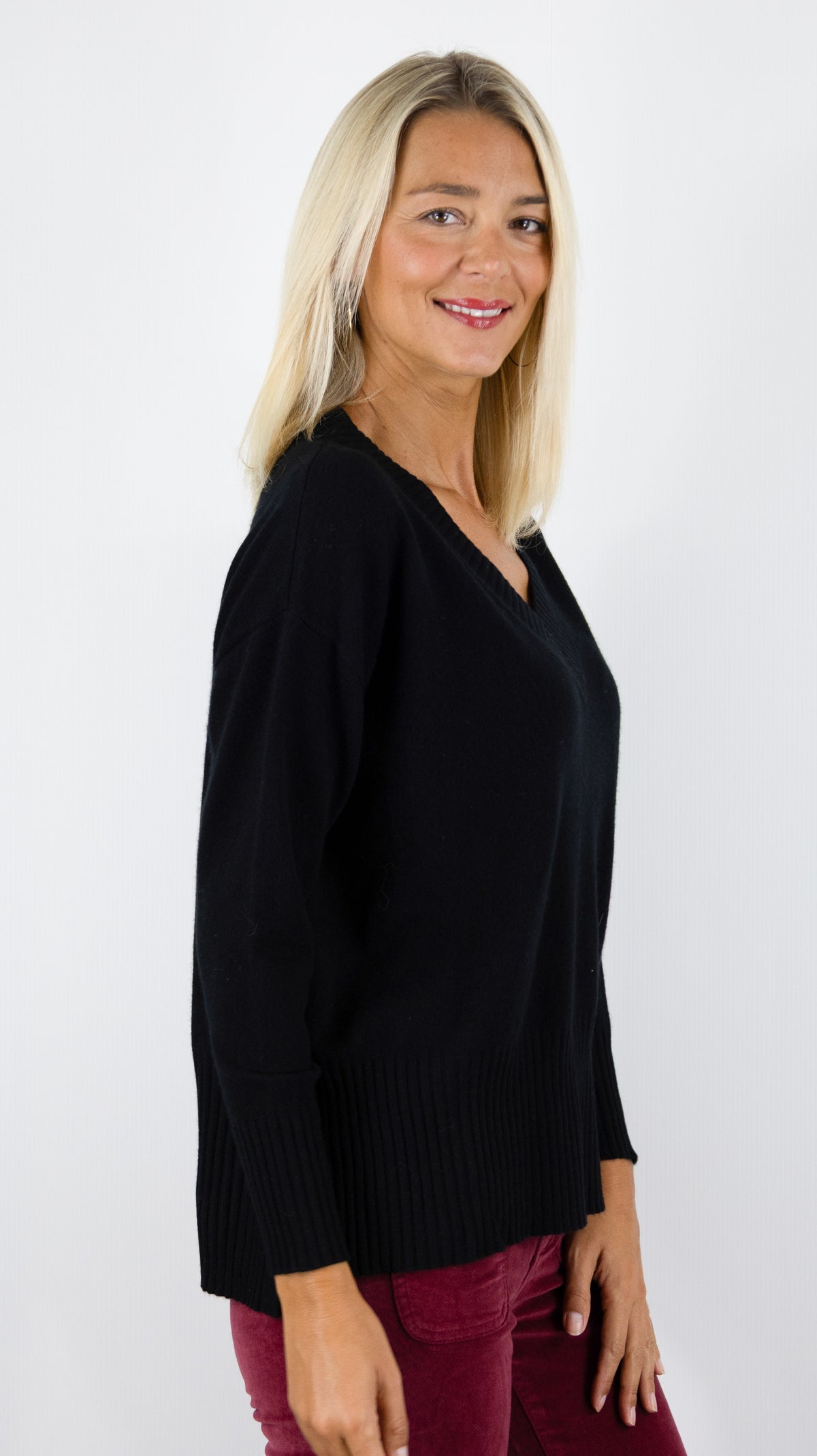 PULL COL V AMPLE POUR FEMME ESTHEME CKH715C#COLOR_6148/NOIR
