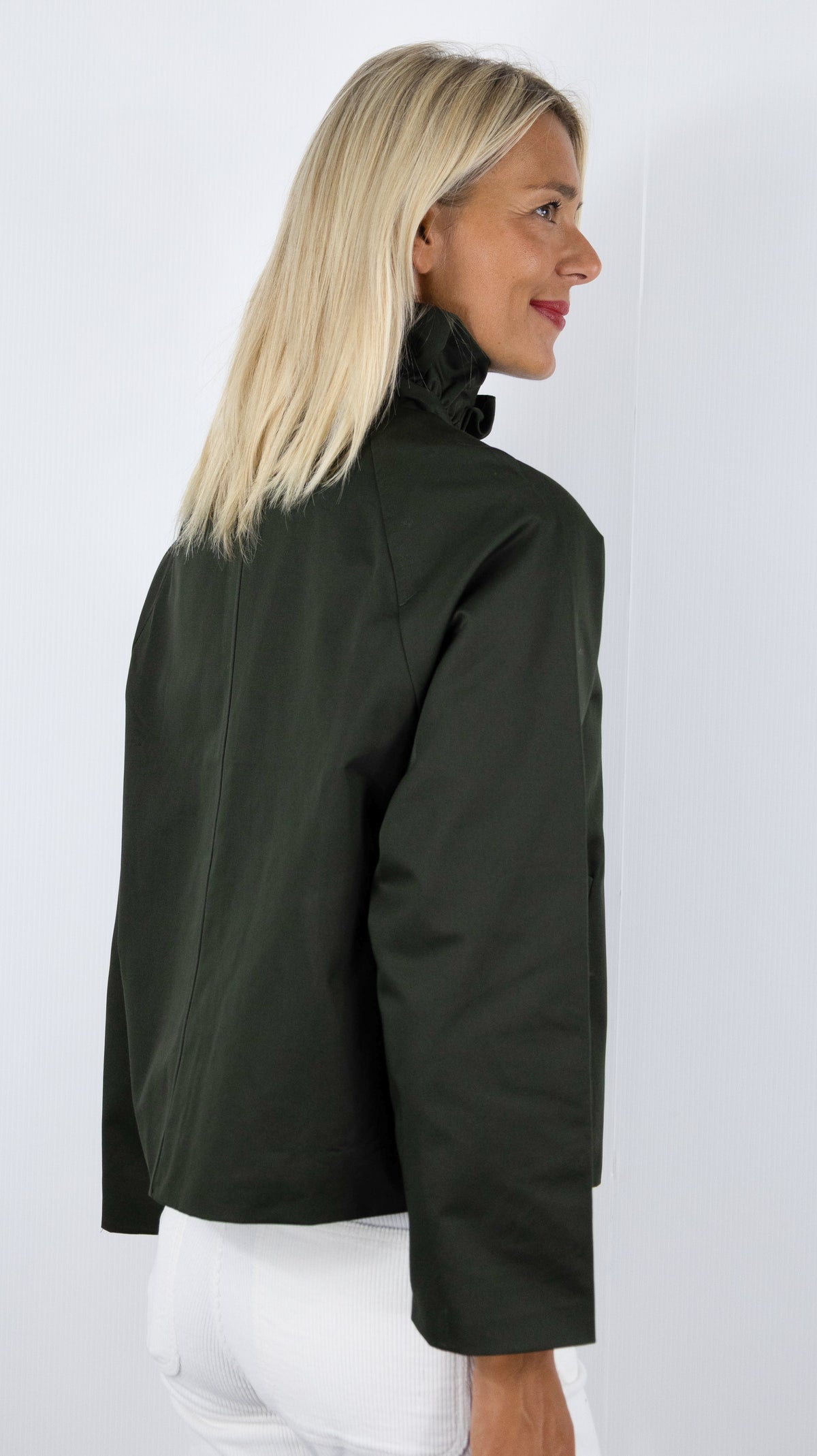 VESTE COL VOLANTE EN COTON POUR FEMME IT HIPPIE G026-692#COLOR_KAKI