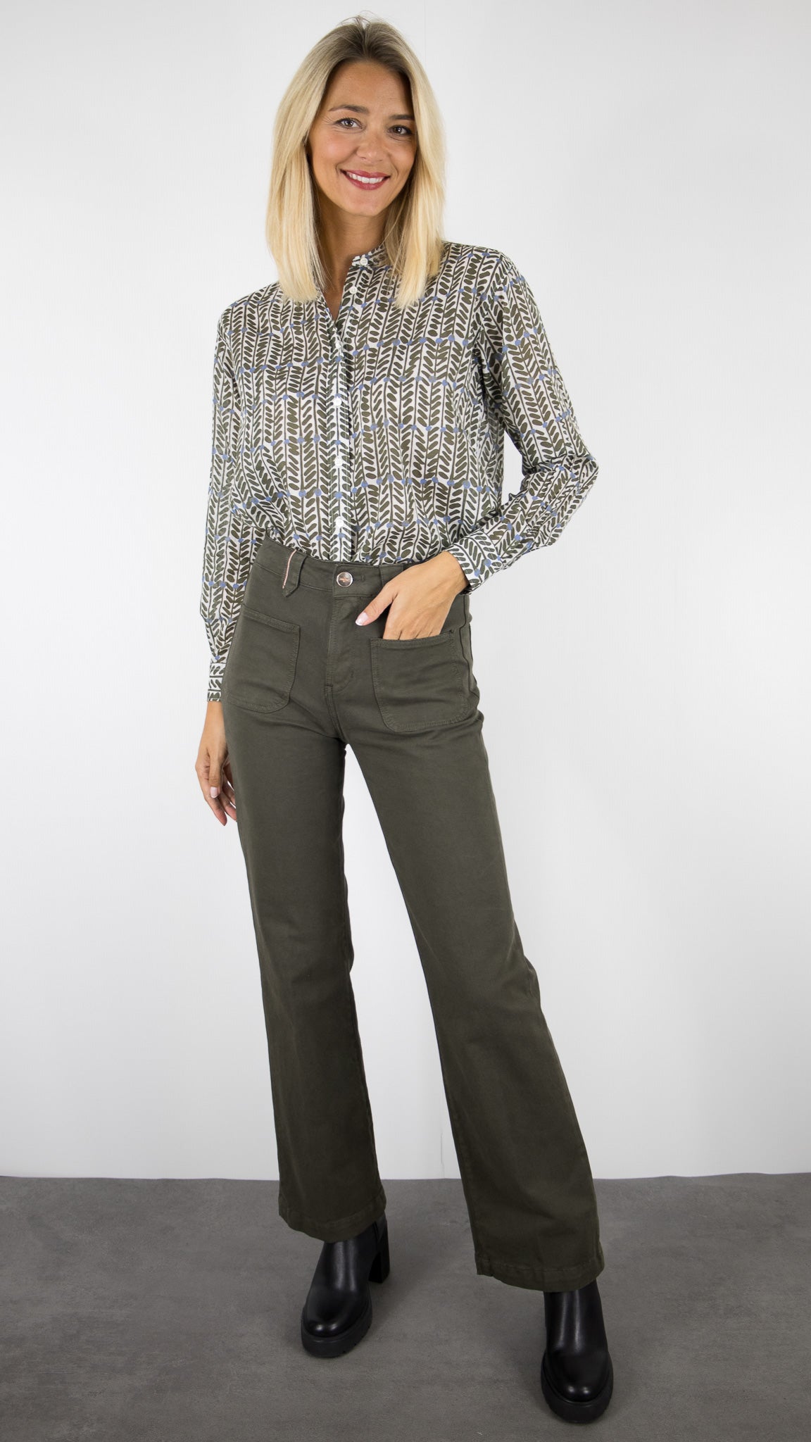PANTALON FLARE POUR FEMME ARMY KAKI ISLOW TINA SOFT TWILL