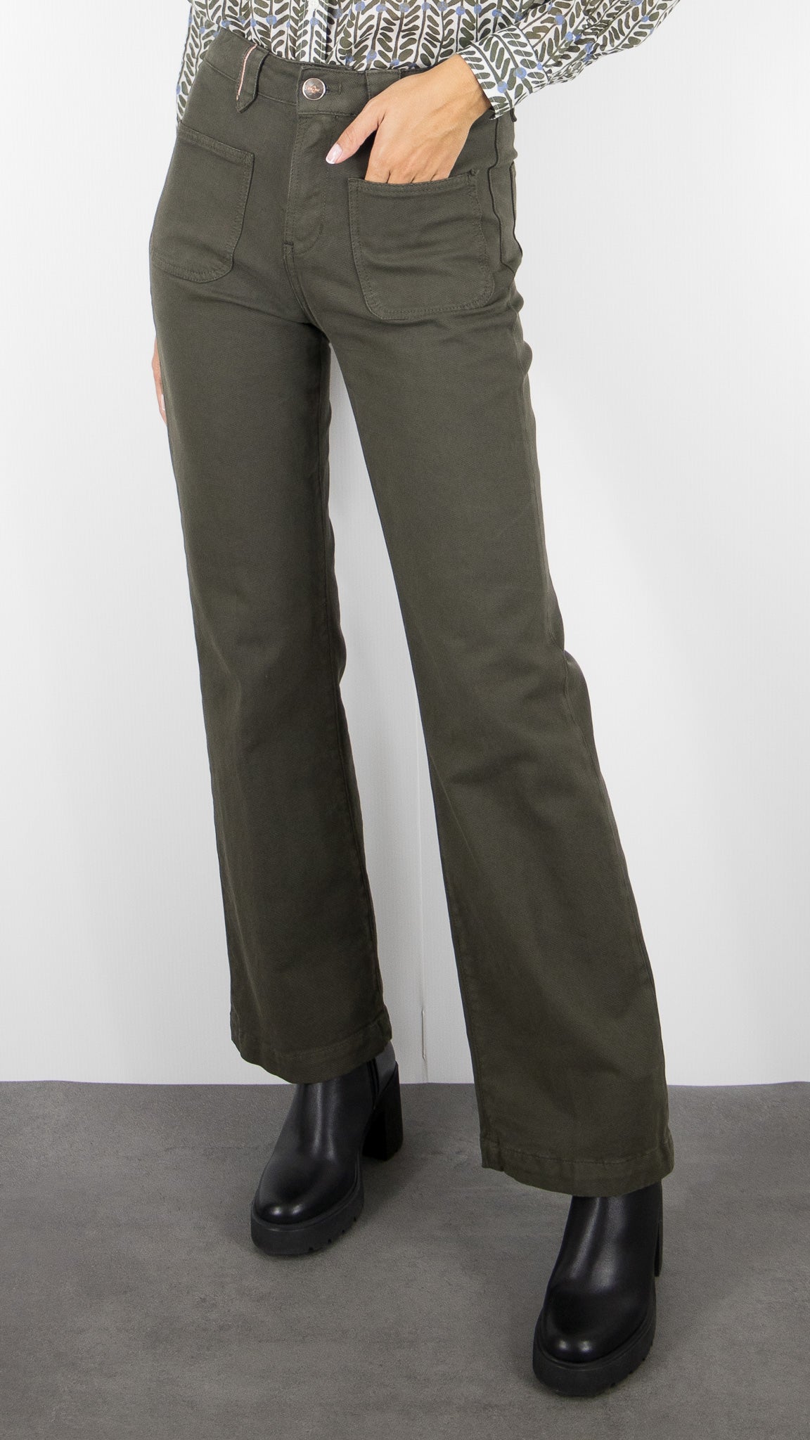 PANTALON FLARE POUR FEMME ARMY KAKI ISLOW TINA SOFT TWILL