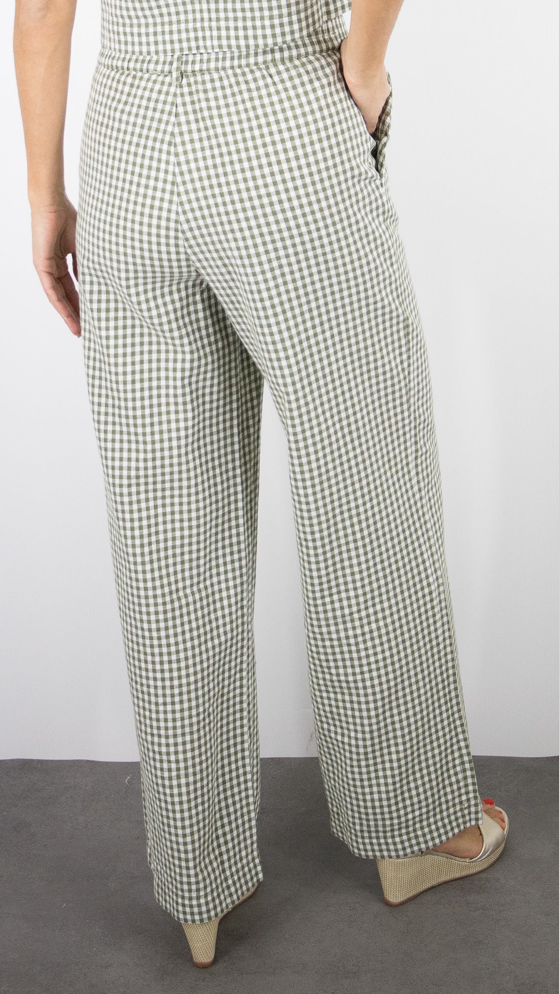 PANTALON EVASE VICHY VERT KAKI ECRU DES PETITS HAUTS UGUETA