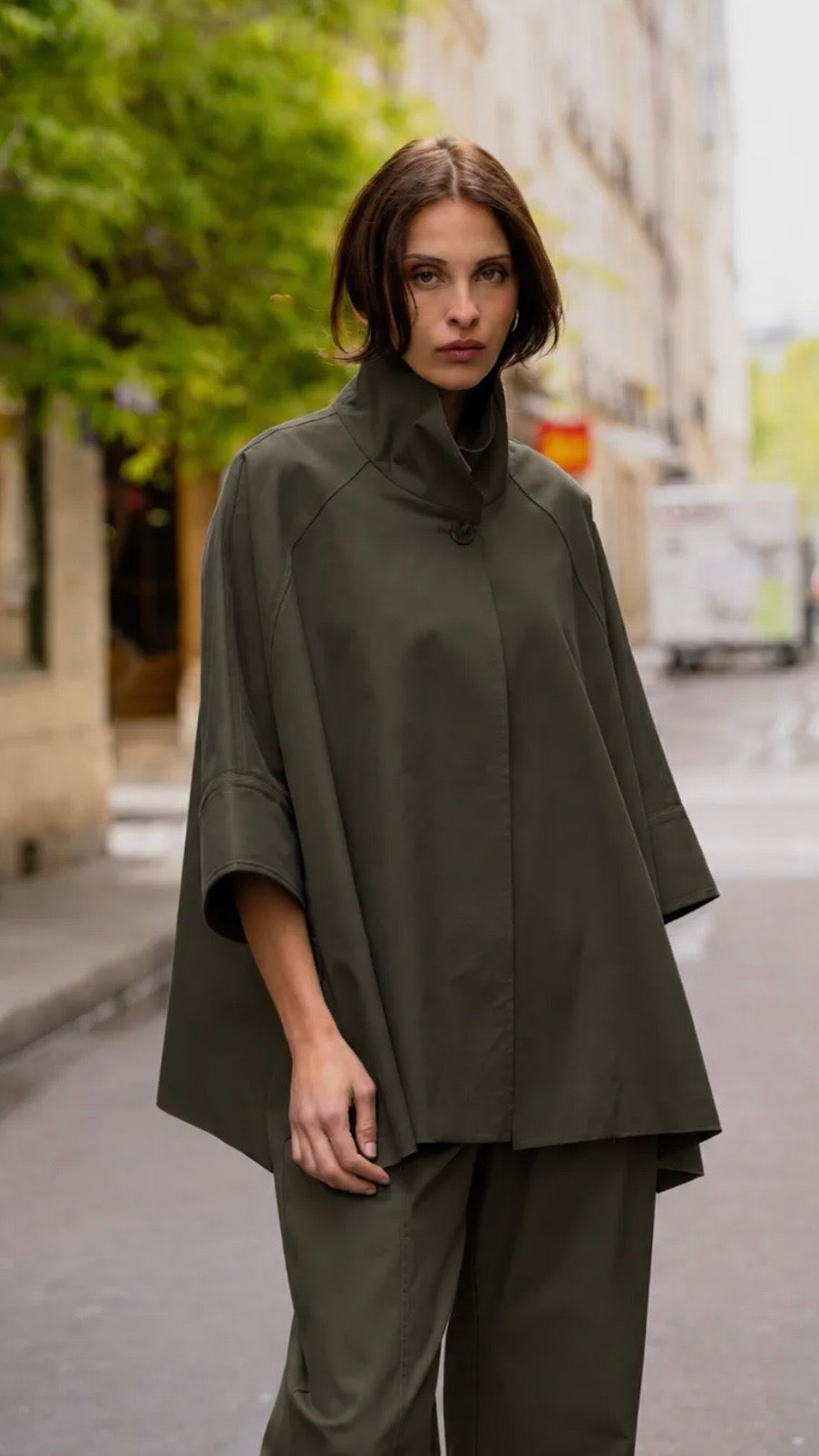 TRENCH AMPLE POUR FEMME ATTENTIF V26072#COLOR_DARK KAKI