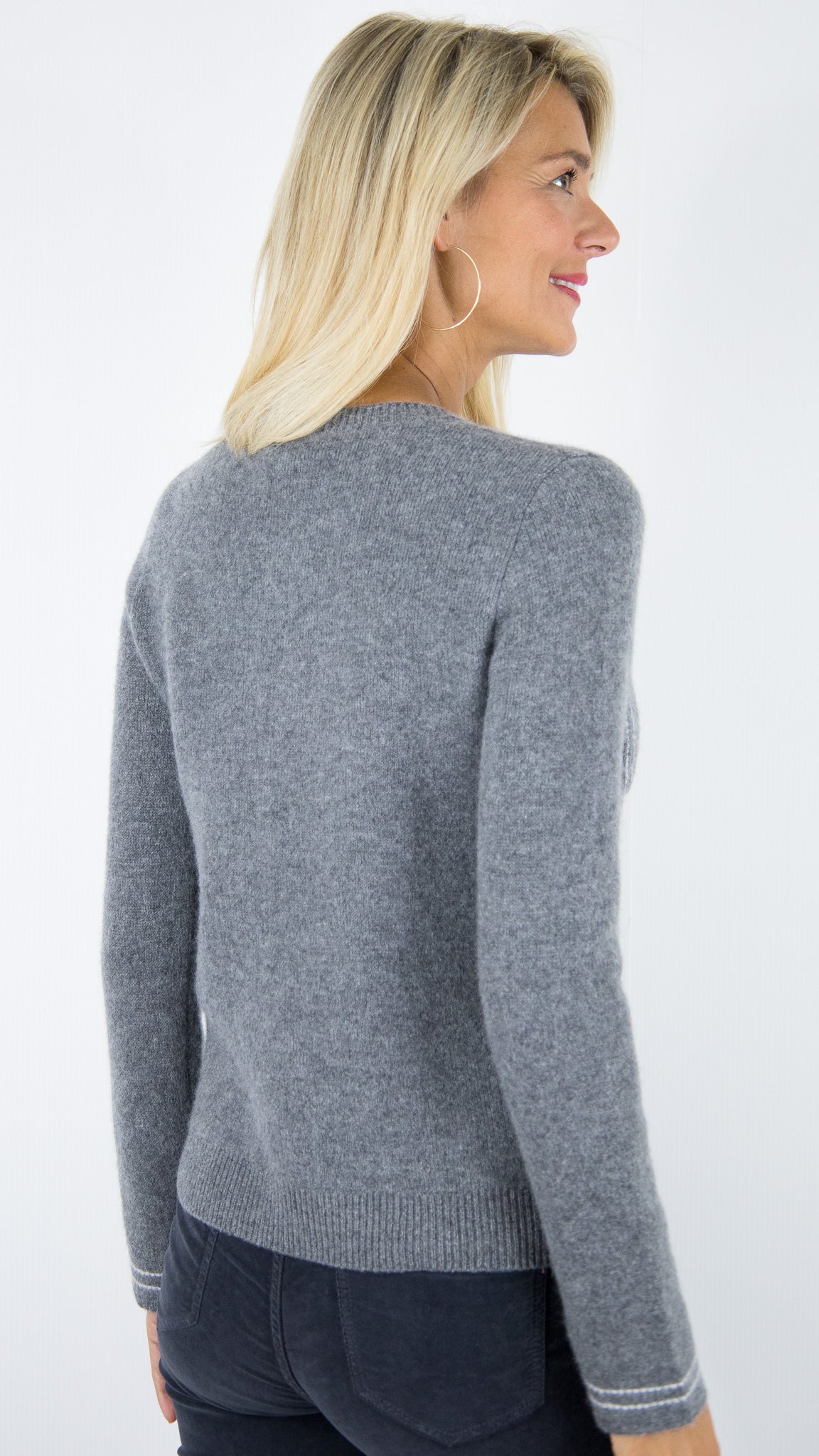 CARDIGAN EN CACHEMIRE POUR FEMME WES25080H #COLOR_71322/25068 GRIS