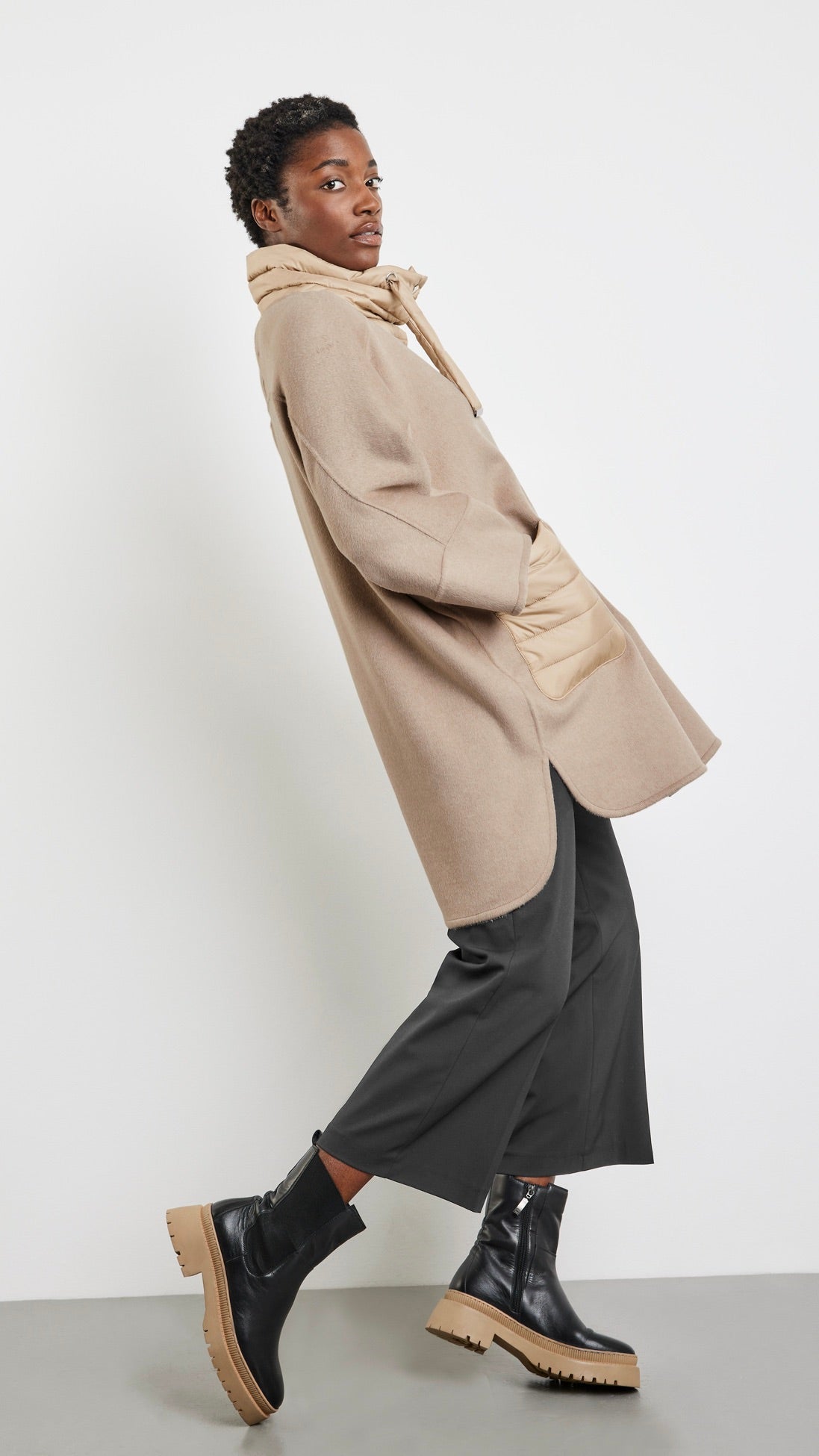 MANTEAU CAPE BIMATIERE OVERSIZE GERRY WEBER 250216 31135 BEIGE