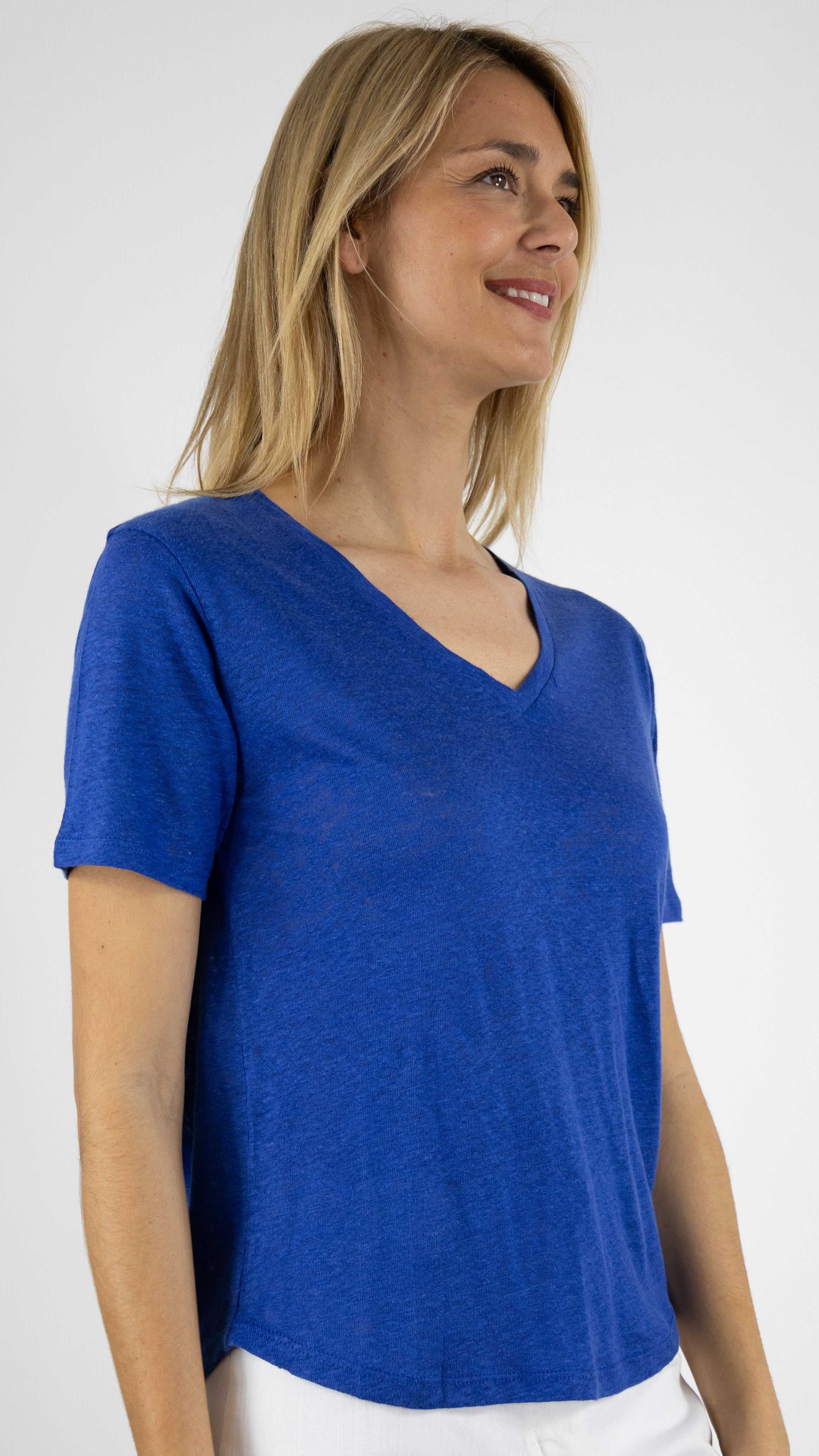 TEE SHIRT EN LIN V JATA NOT SHY#color_ATOLL/BLEU