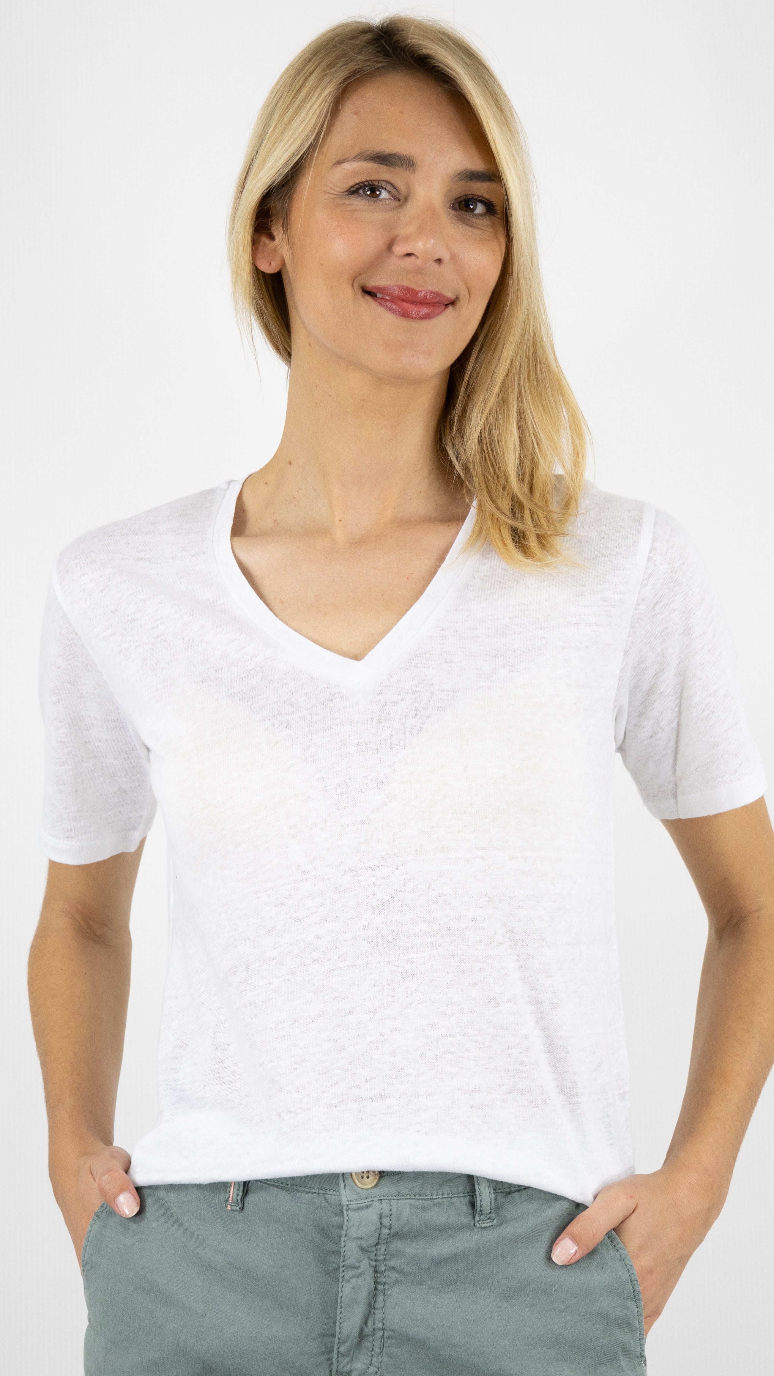 TEE SHIRT EN LIN V JATA NOT SHY#color_BLANC