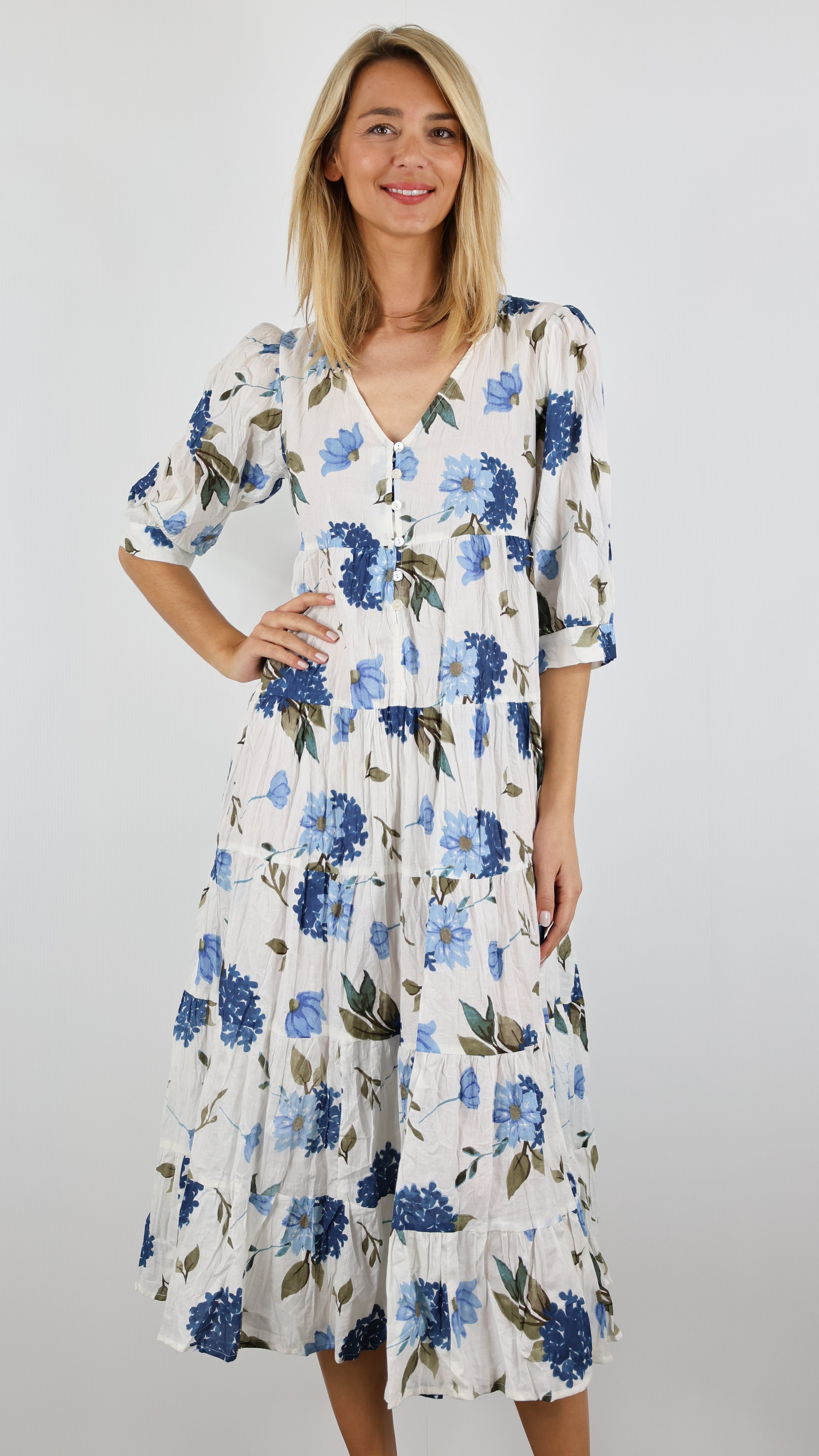 ROBE LONGUE IMPRIMEE VOLANTEE LOVE LAURA EN ROBE#color_4L/IMP FLEUR BLEU