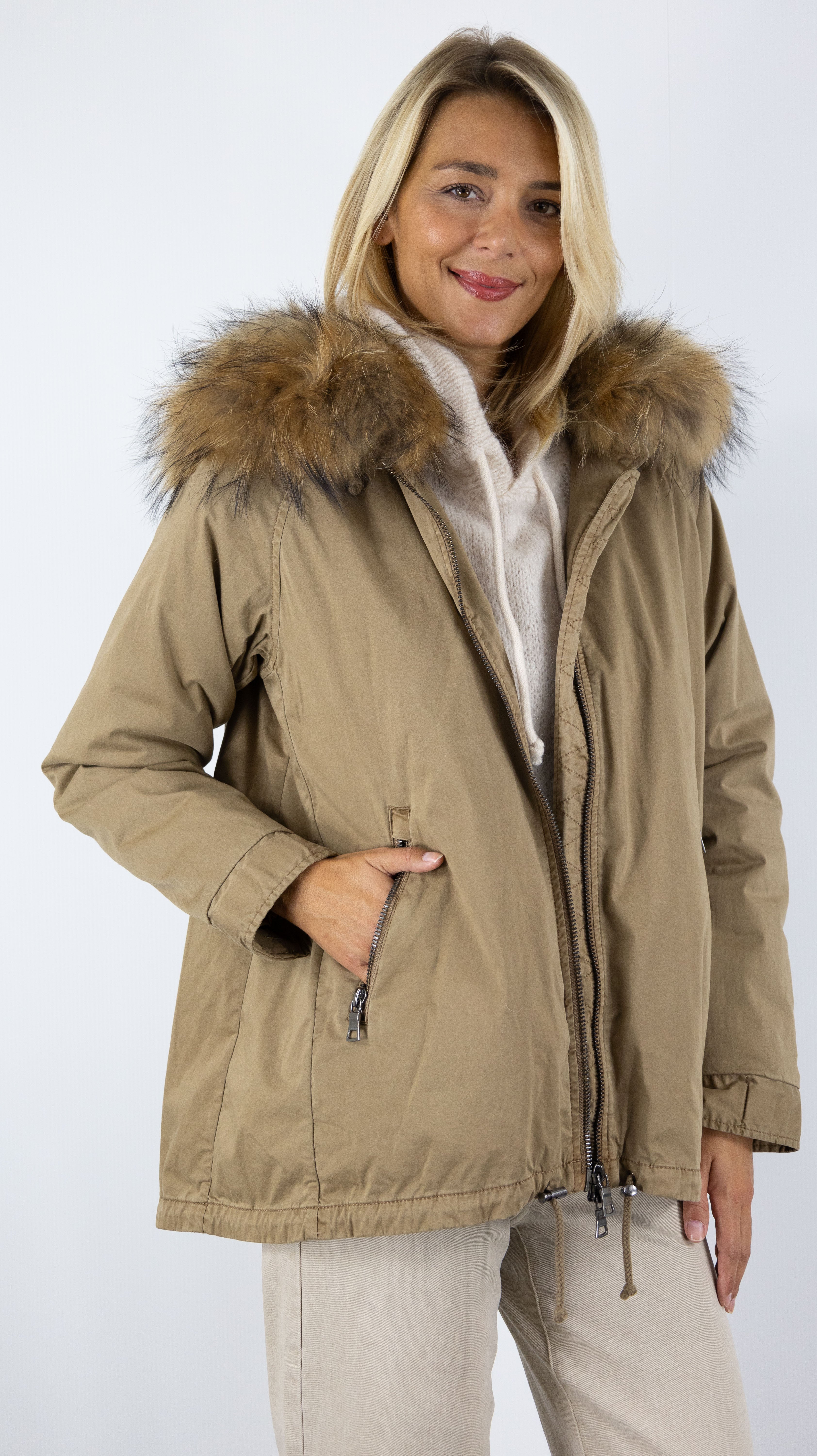 PARKA COURTE EVASEE RACOON BLONDE N°8 RENNES 515 CROISSANT