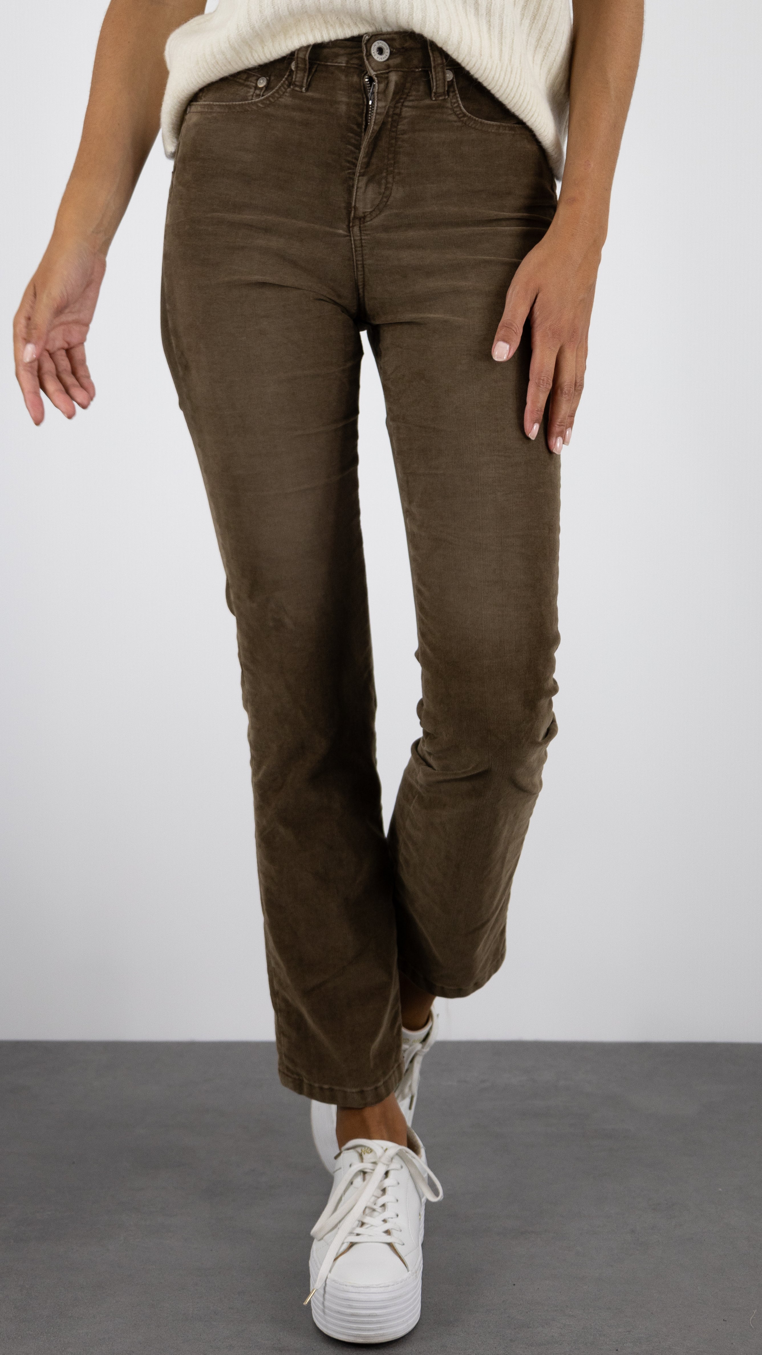 PANTALON EN VELOURS PALATINE ODETTE VINTAGE DENIM STUDIO#COLOR_ORGE USED/NOISETTE