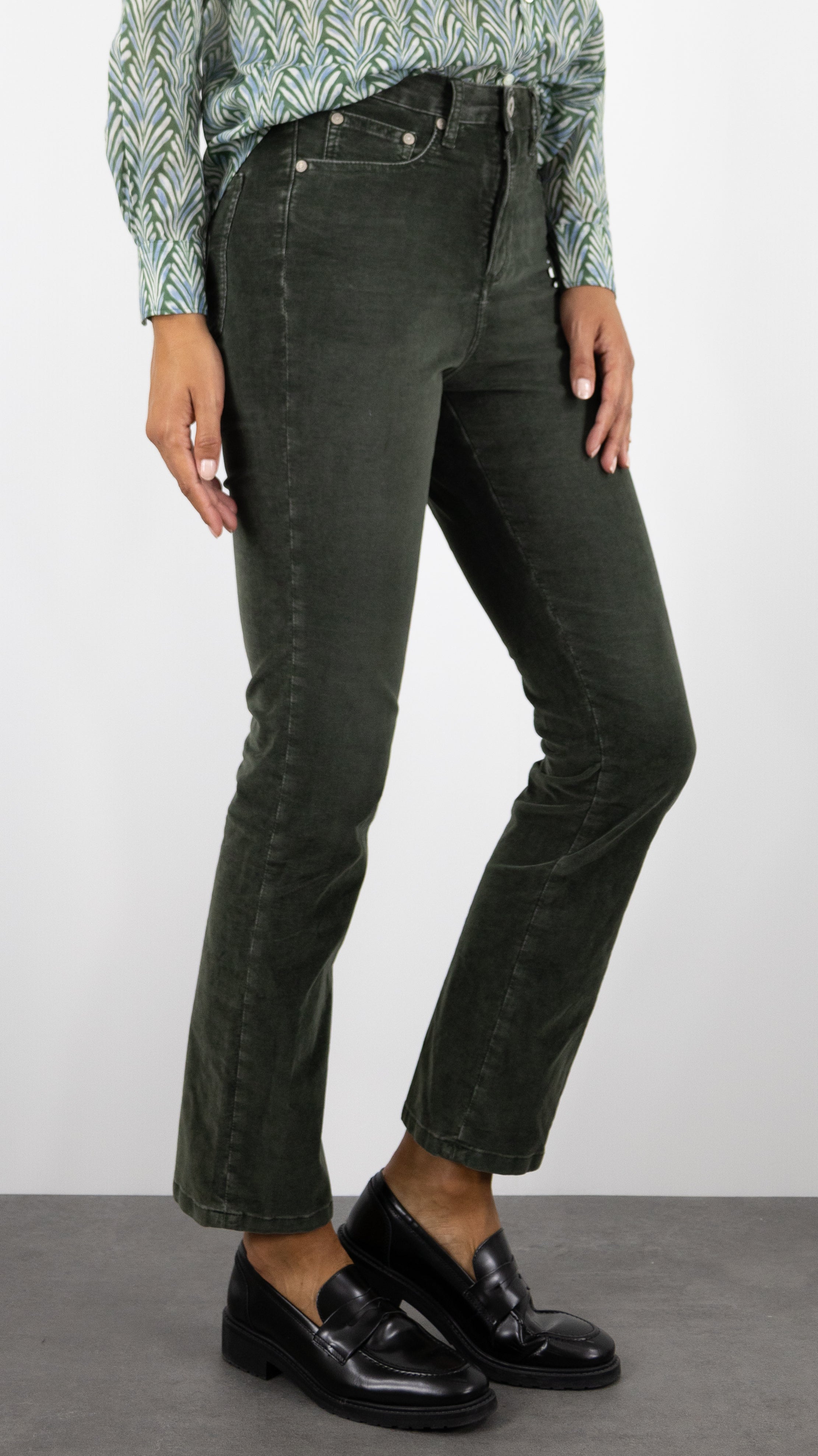 PANTALON EN VELOURS LISSE ODETTE VINTAGE DENIM STUDIO#COLOR_KAKI USED