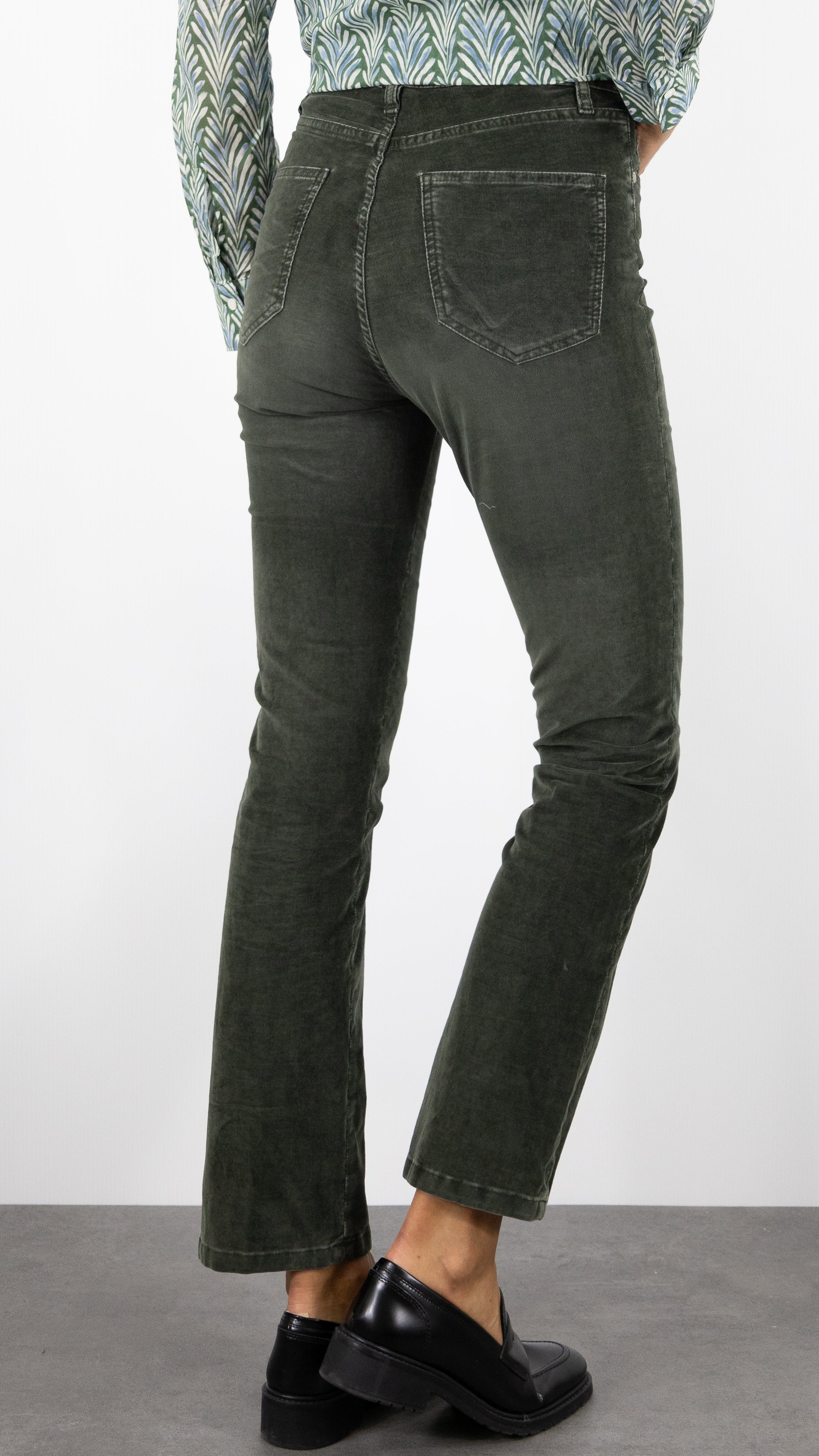 PANTALON EN VELOURS LISSE ODETTE VINTAGE DENIM STUDIO#COLOR_KAKI USED