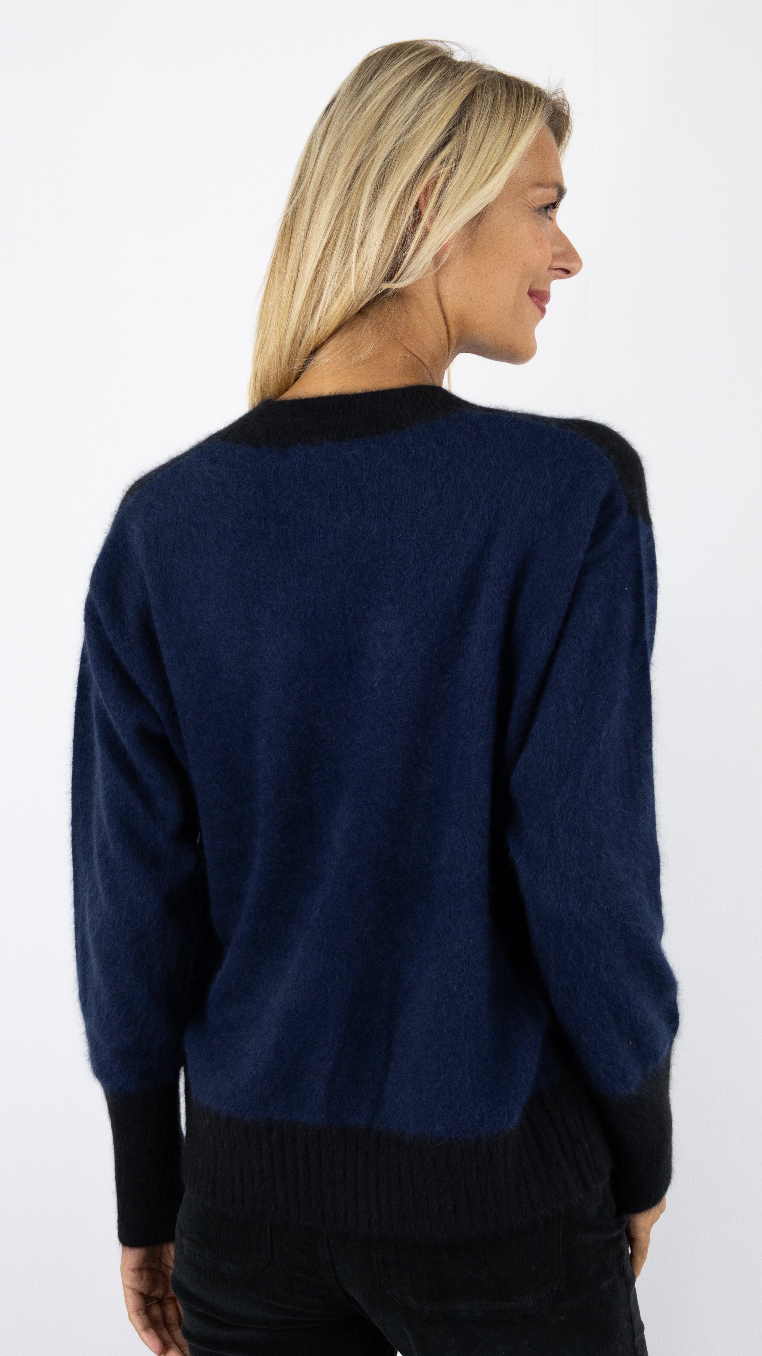 PULL V EN RACCOON BICOLORE MAJESTIC FPU423 K222 NOIR MARINE 