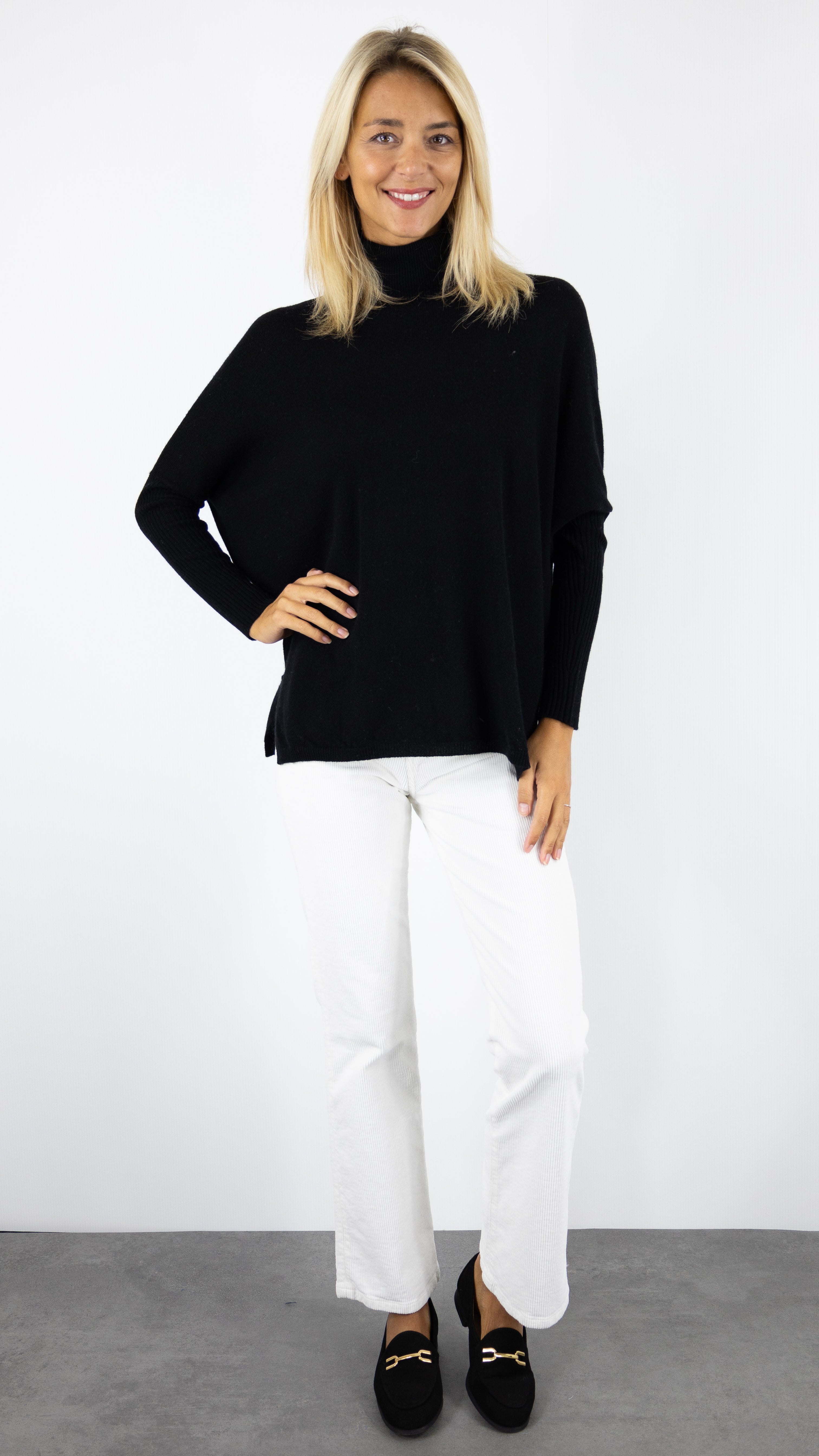 pull oversize manches chauve souris en cachemire modele Margareth not shy#color_noir