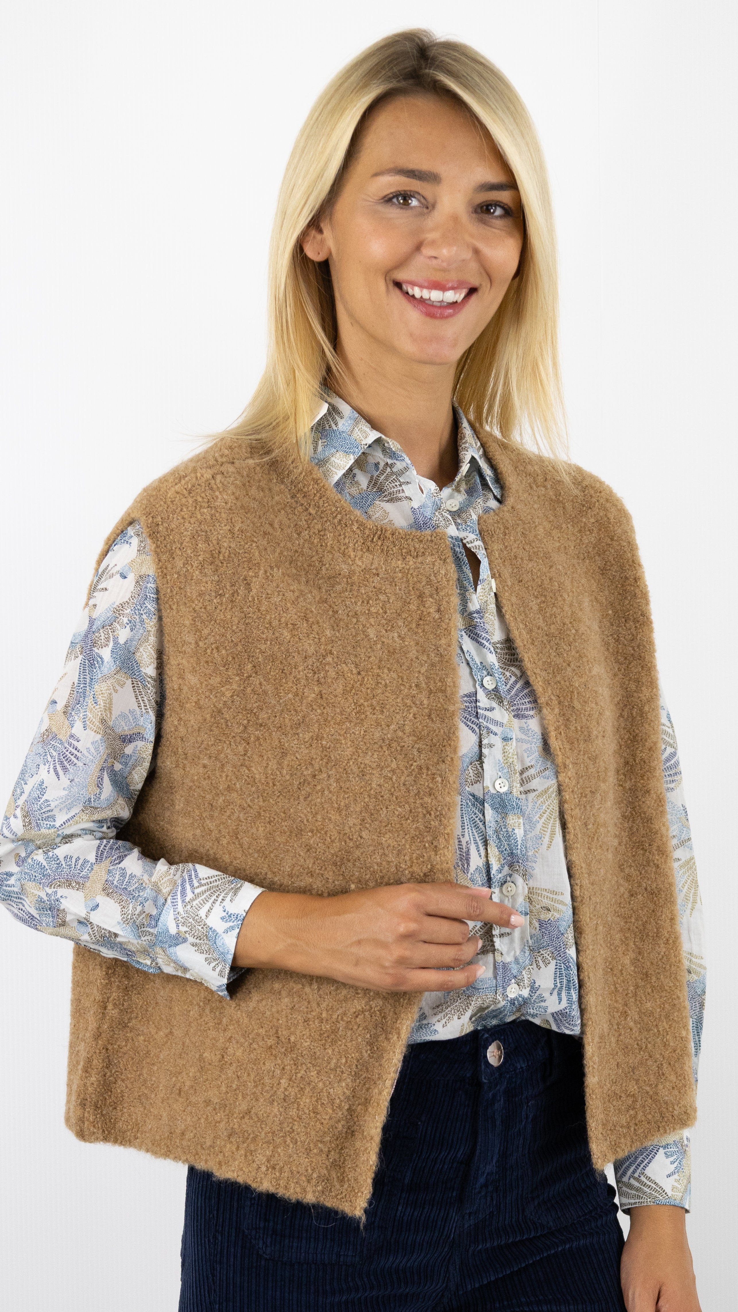 GILET SANS MANCHES MAILLE MOELLEUSE DES PETITS HAUTS ACHILLE#COLOR_CAMEL