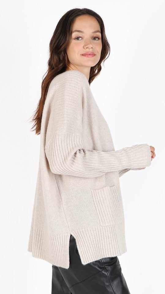 PULL V EN CACHEMIRE JARDIN PRIVE PU1699#COLOR_C173/CREME