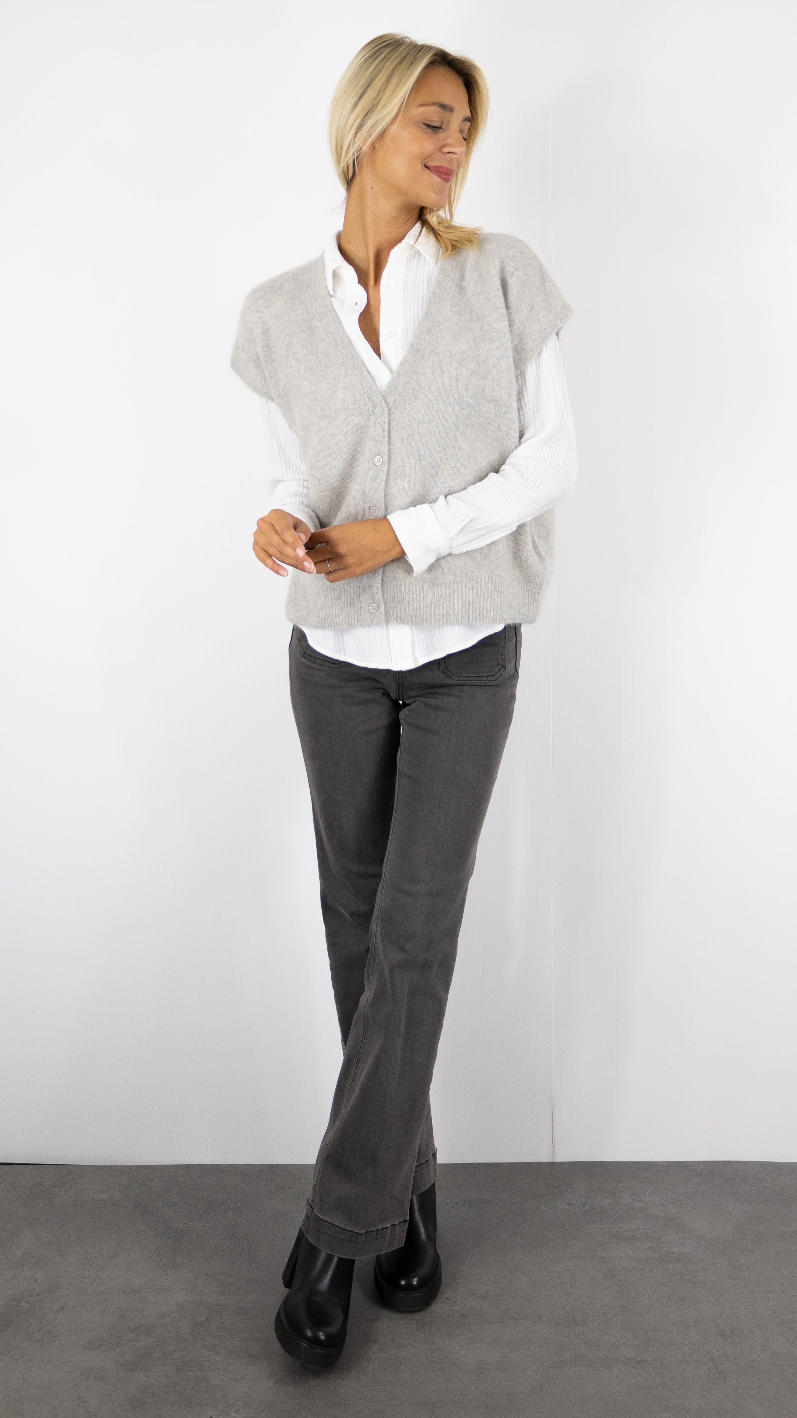 GILET SANS MANCHES EN RACCOON WES2448HR ESTHEME#COLOR_1258/GRIS CLAIR