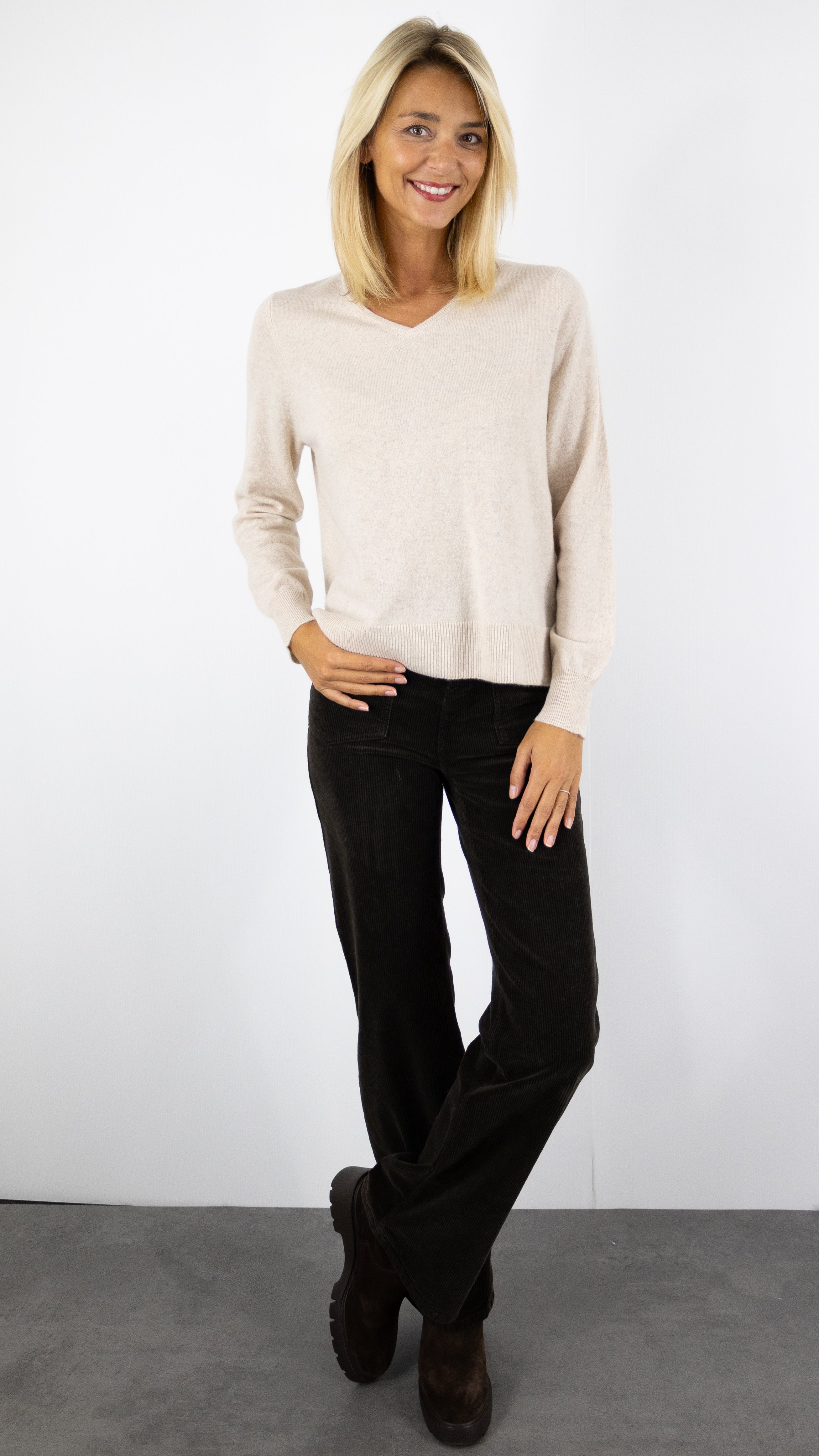 PULL V EN CACHEMIRE WES2407H ESTHEME#COLOR_3273/LIN BEIGE