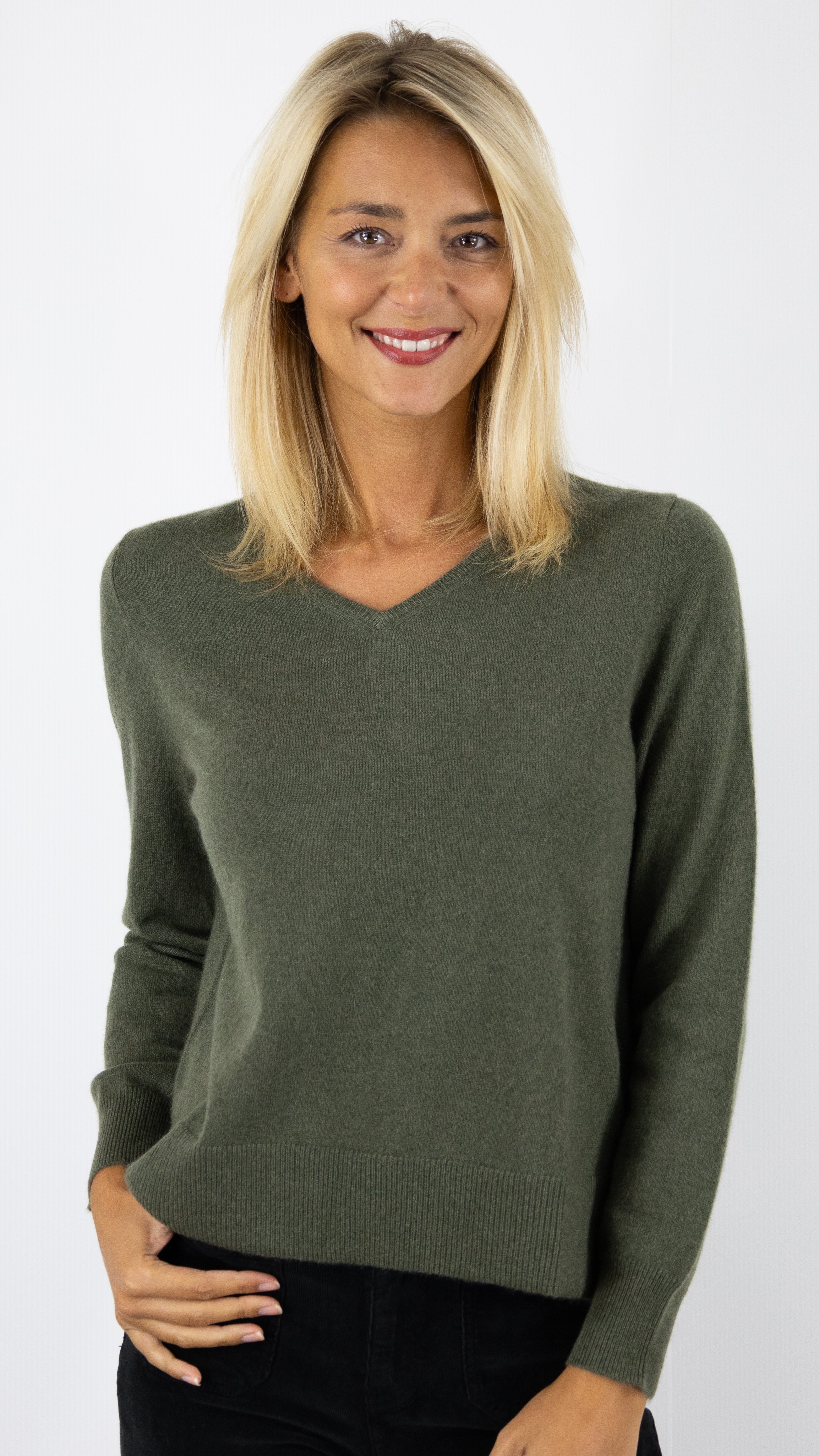 PULL V EN CACHEMIRE WES2407H ESTHEME#COLOR_2109/VEGETAL