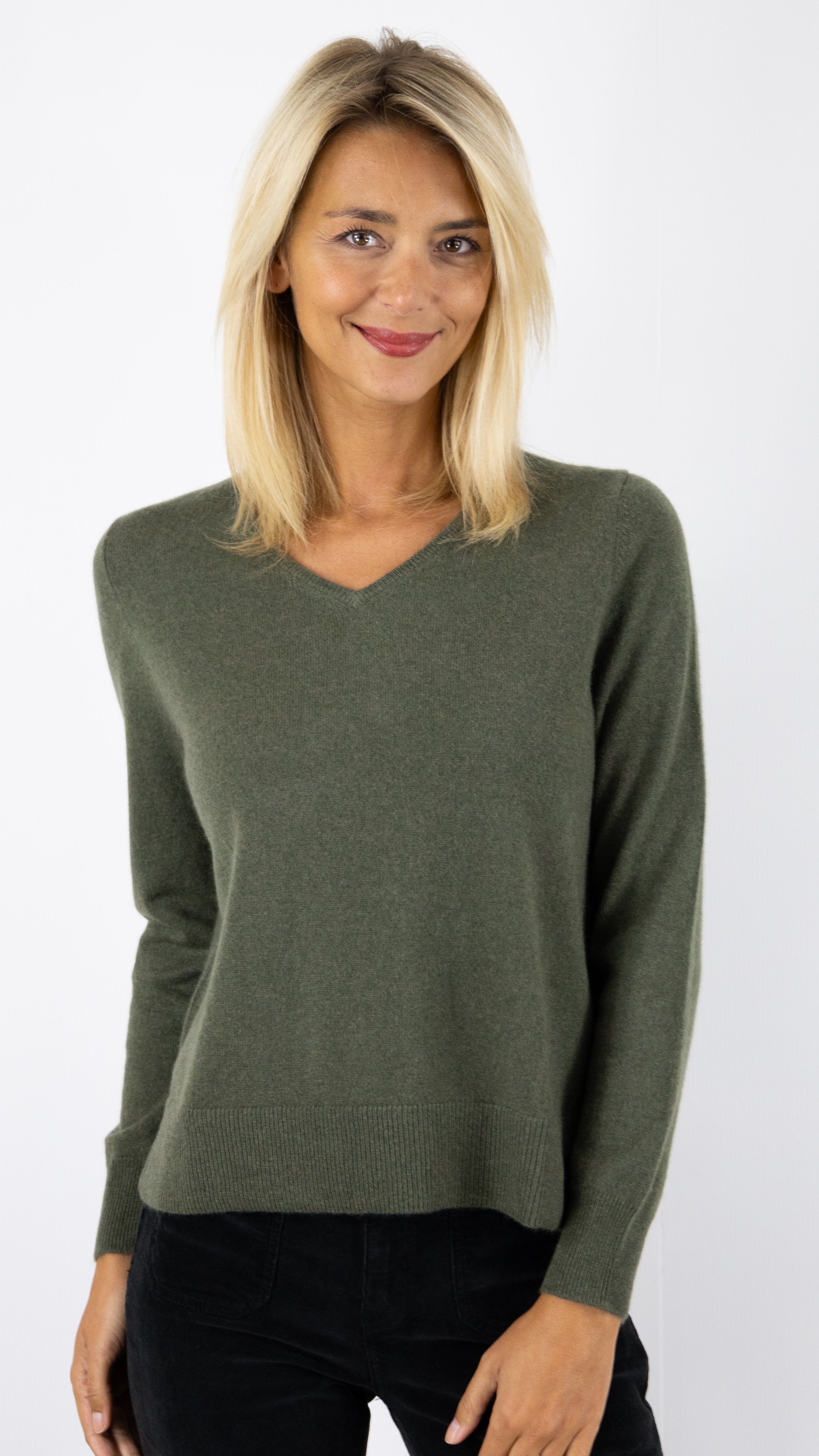 PULL V EN CACHEMIRE WES2407H ESTHEME#COLOR_2109/VEGETAL