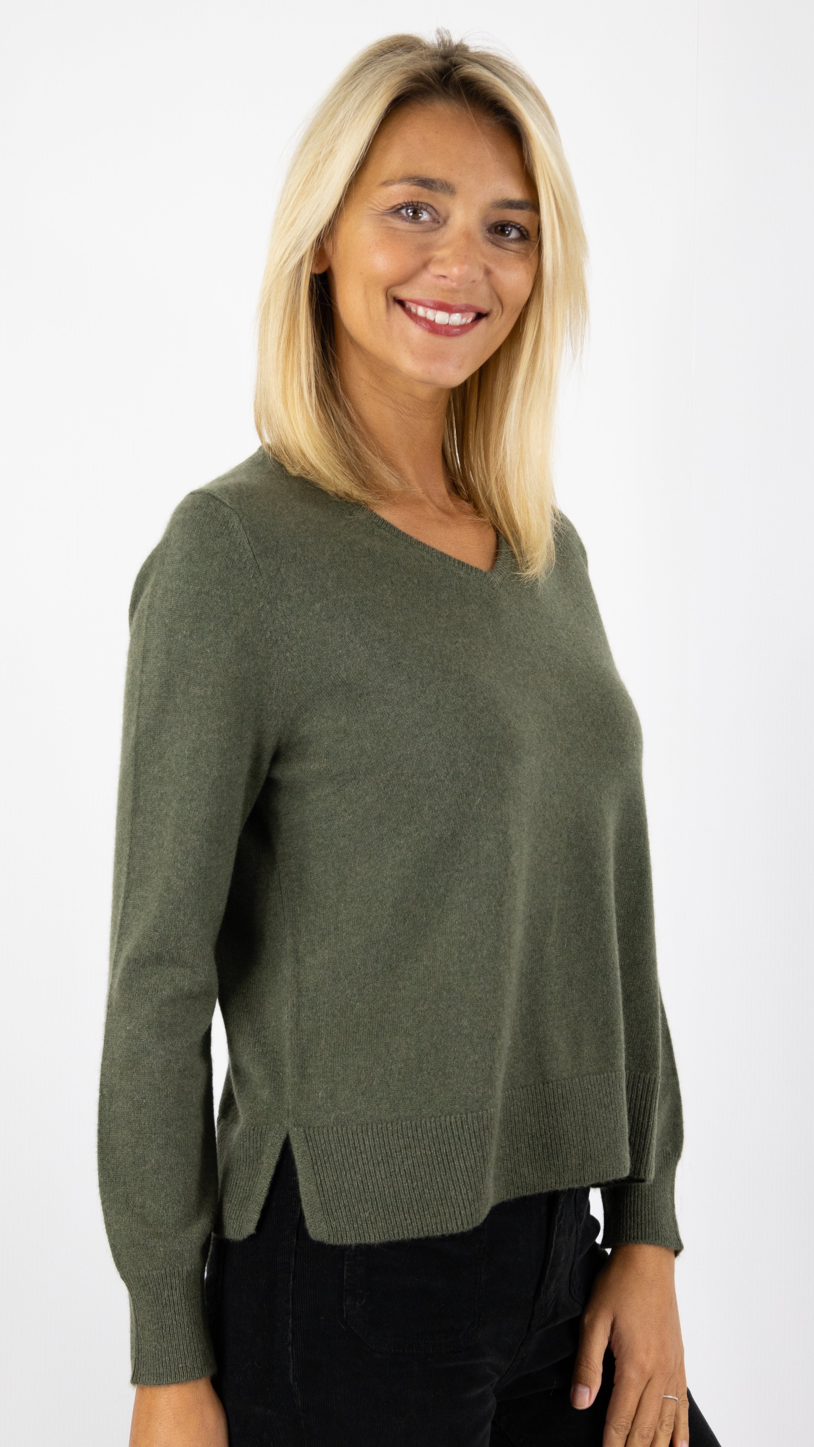 PULL V EN CACHEMIRE WES2407H ESTHEME#COLOR_2109/VEGETAL