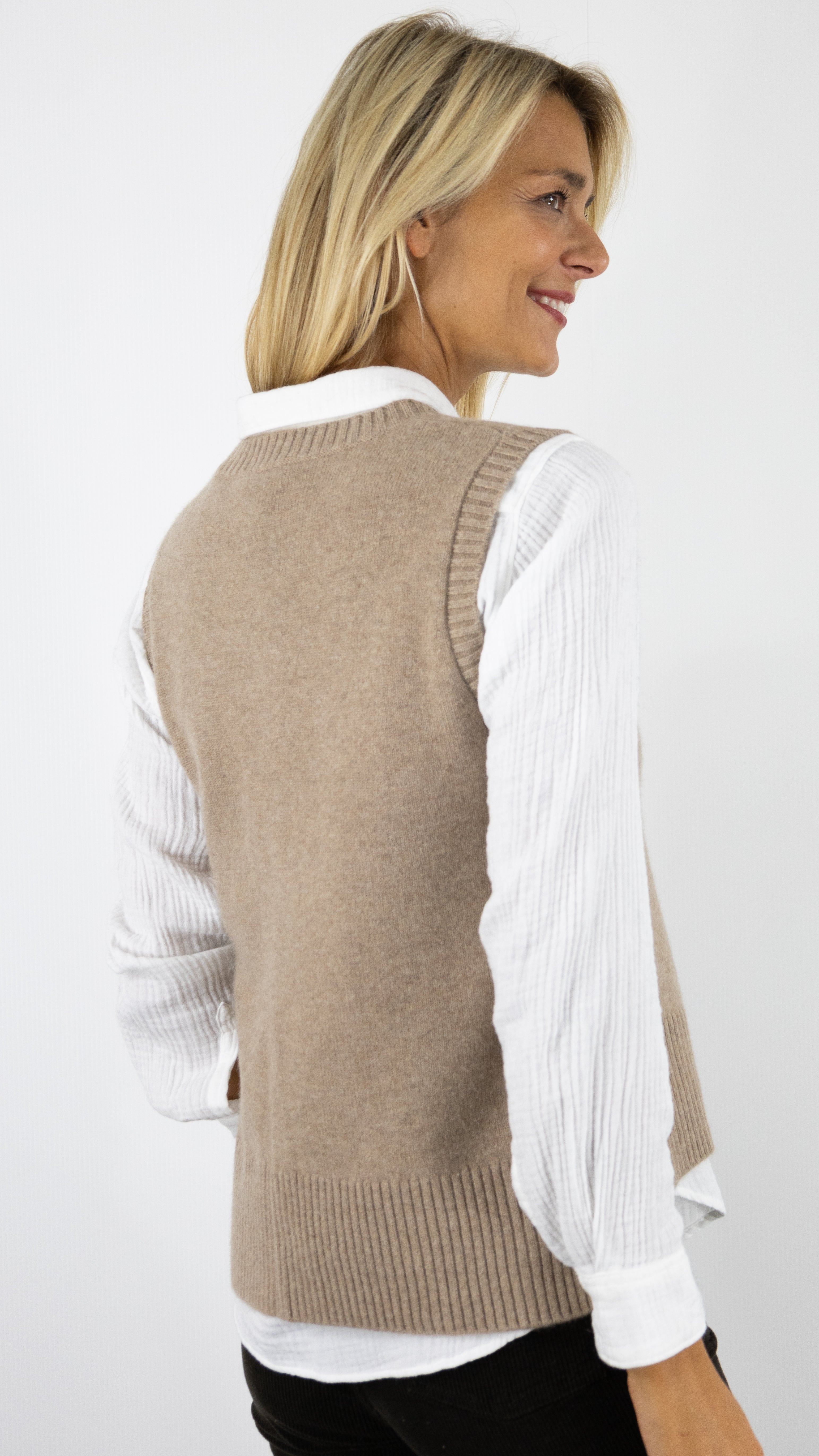 PULL COL ROND SANS MANCHES WES2493H ESTHEME#COLOR_1240/NOISETTE