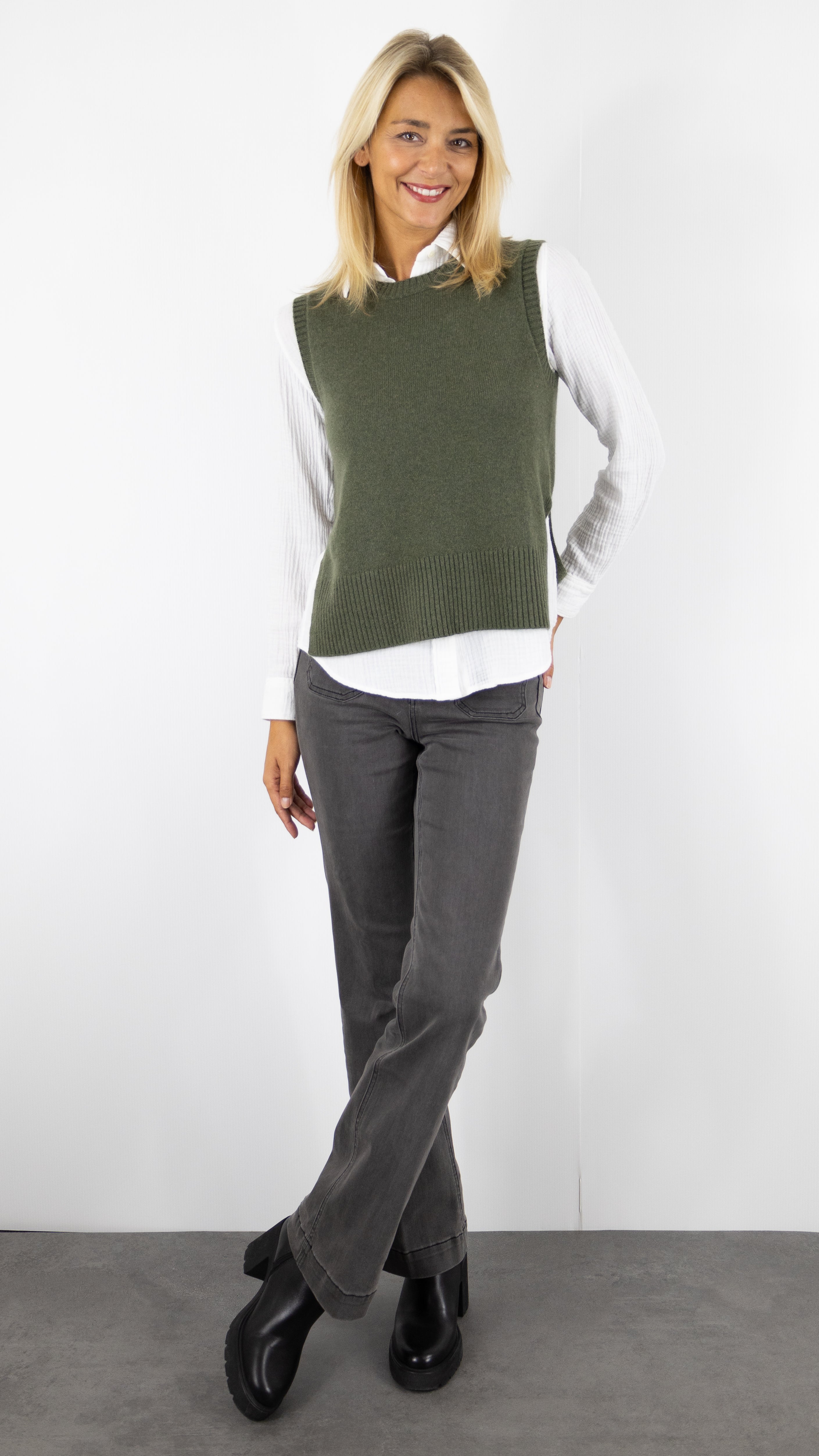 PULL COL ROND SANS MANCHES WES2493H ESTHEME#COLOR_2109/VEGETAL