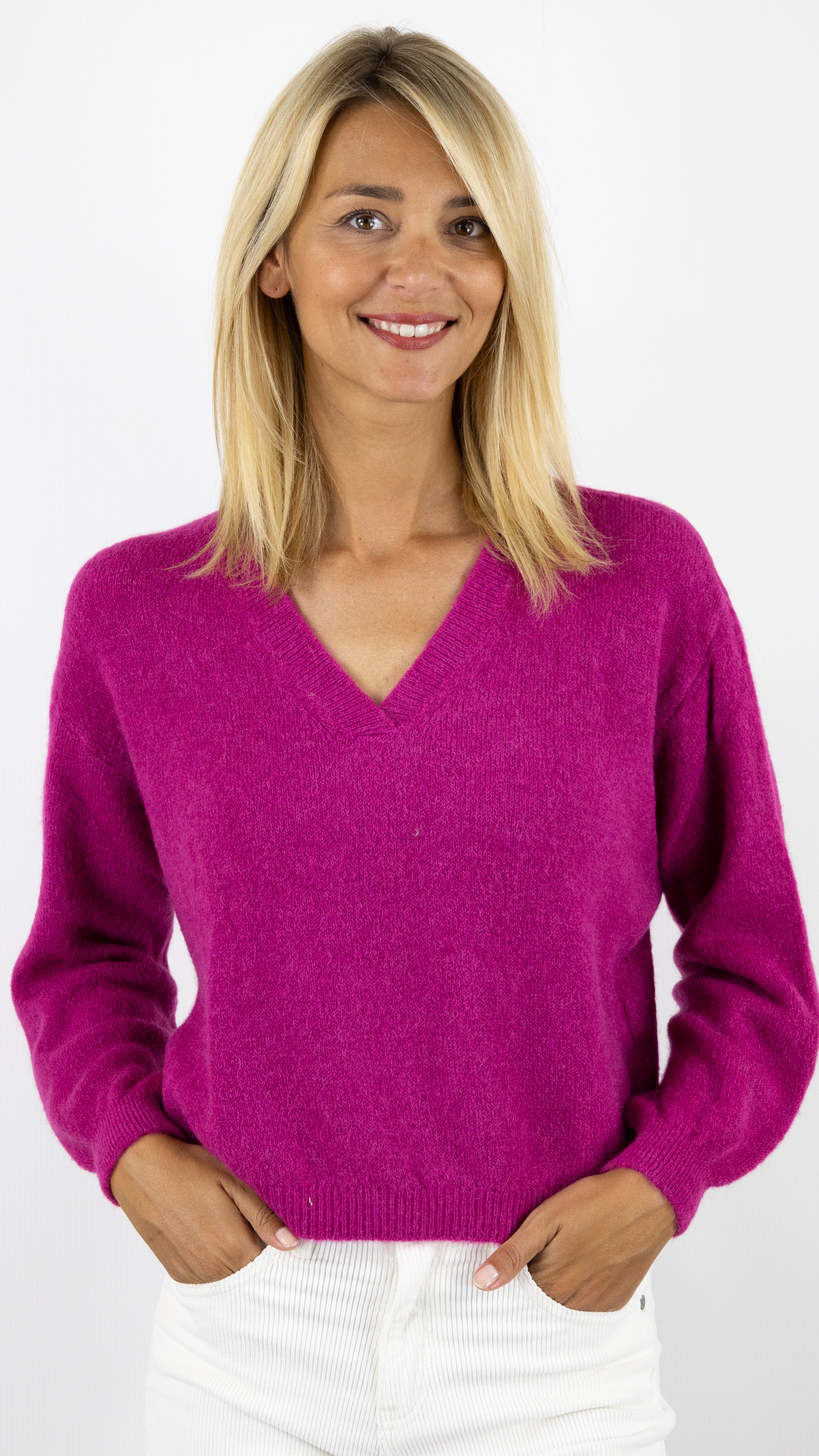 PULL COURT COL V STUDIO PARISIEN 9468#COLOR_FUSCHIA