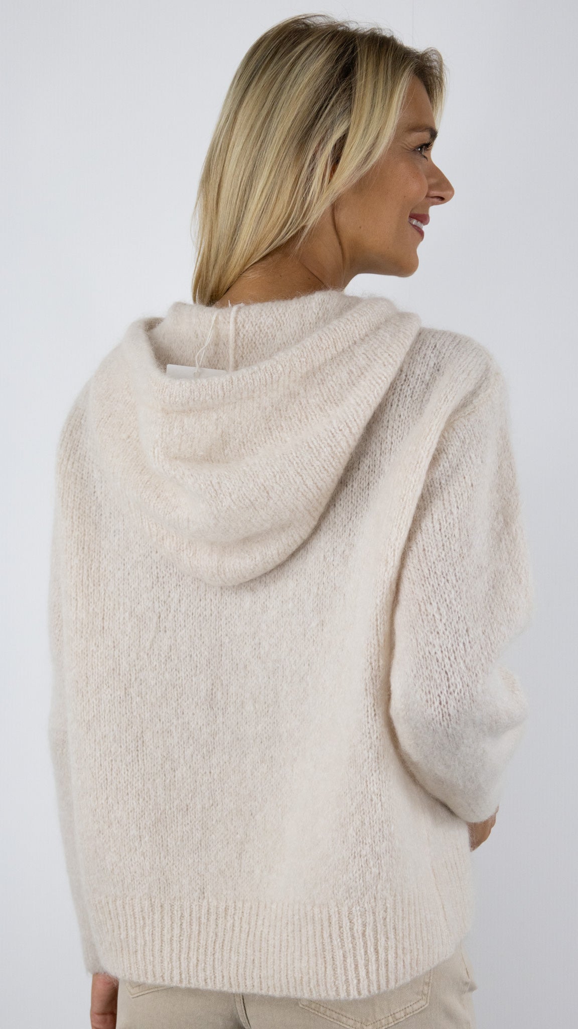 PULL A CAPUCHE EN MOHAIR NAIS 11031#COLOR_BEIGE