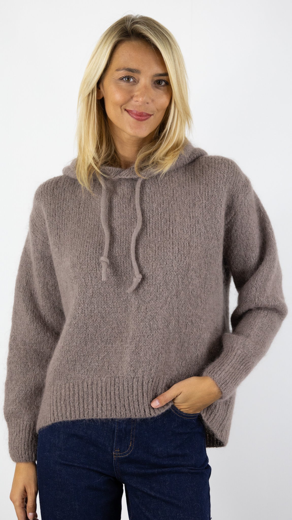 PULL A CAPUCHE EN MOHAIR NAIS 11031#COLOR_CHOCO CLAIR