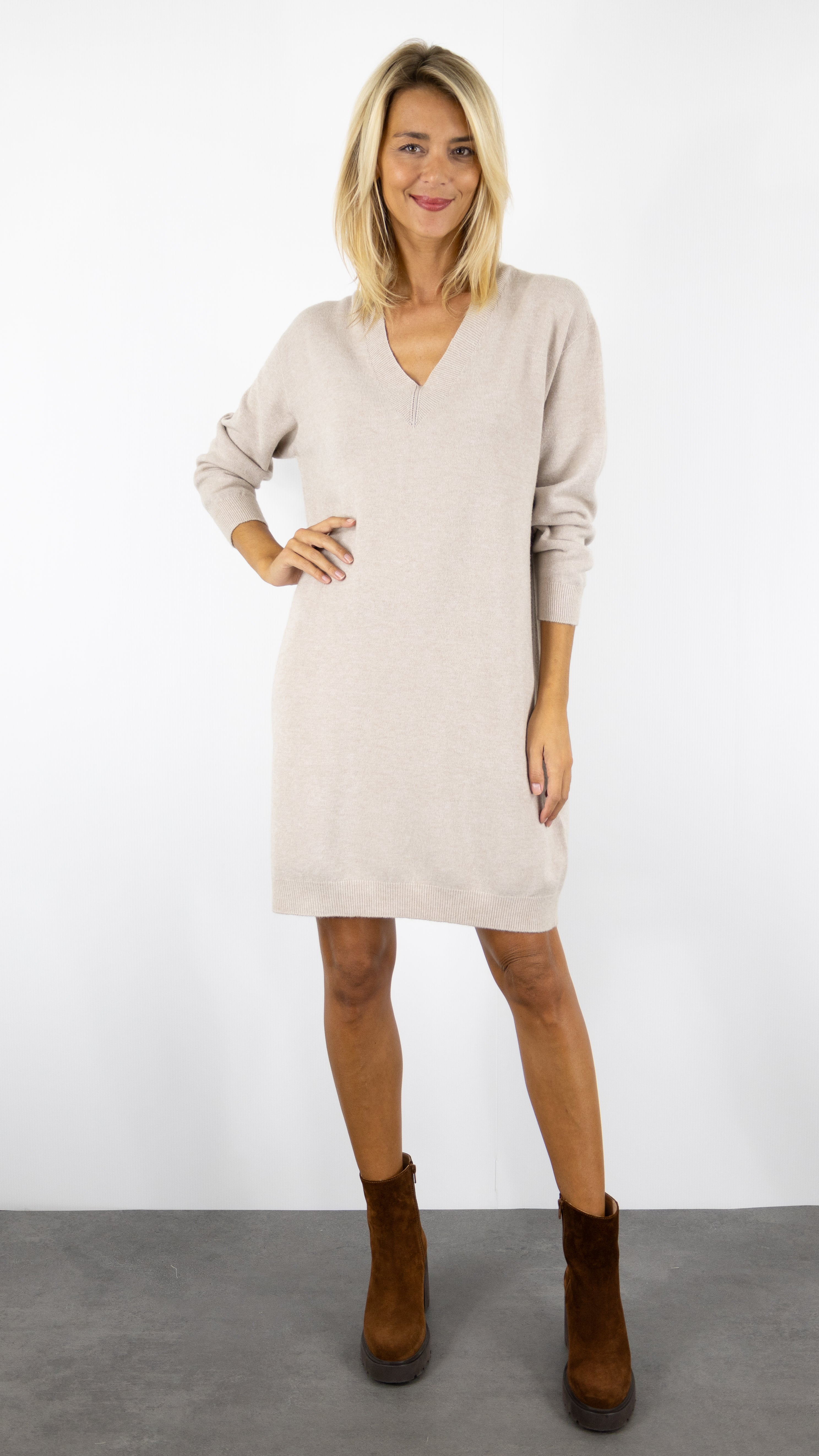 ROBE MAX ET ENJOY 36009 ROBE PULL COL V DROITE BEIGE