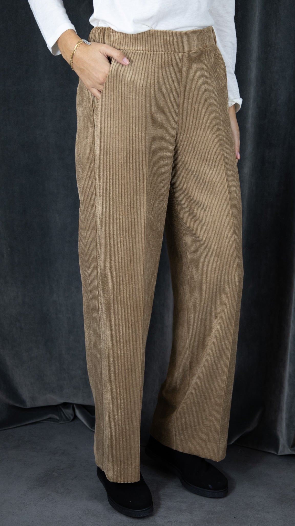 PANTALON EN VELOURS COTELE TAILLE DOS ELASTIQUE CAMEL IMPERIAL P4L0IVL