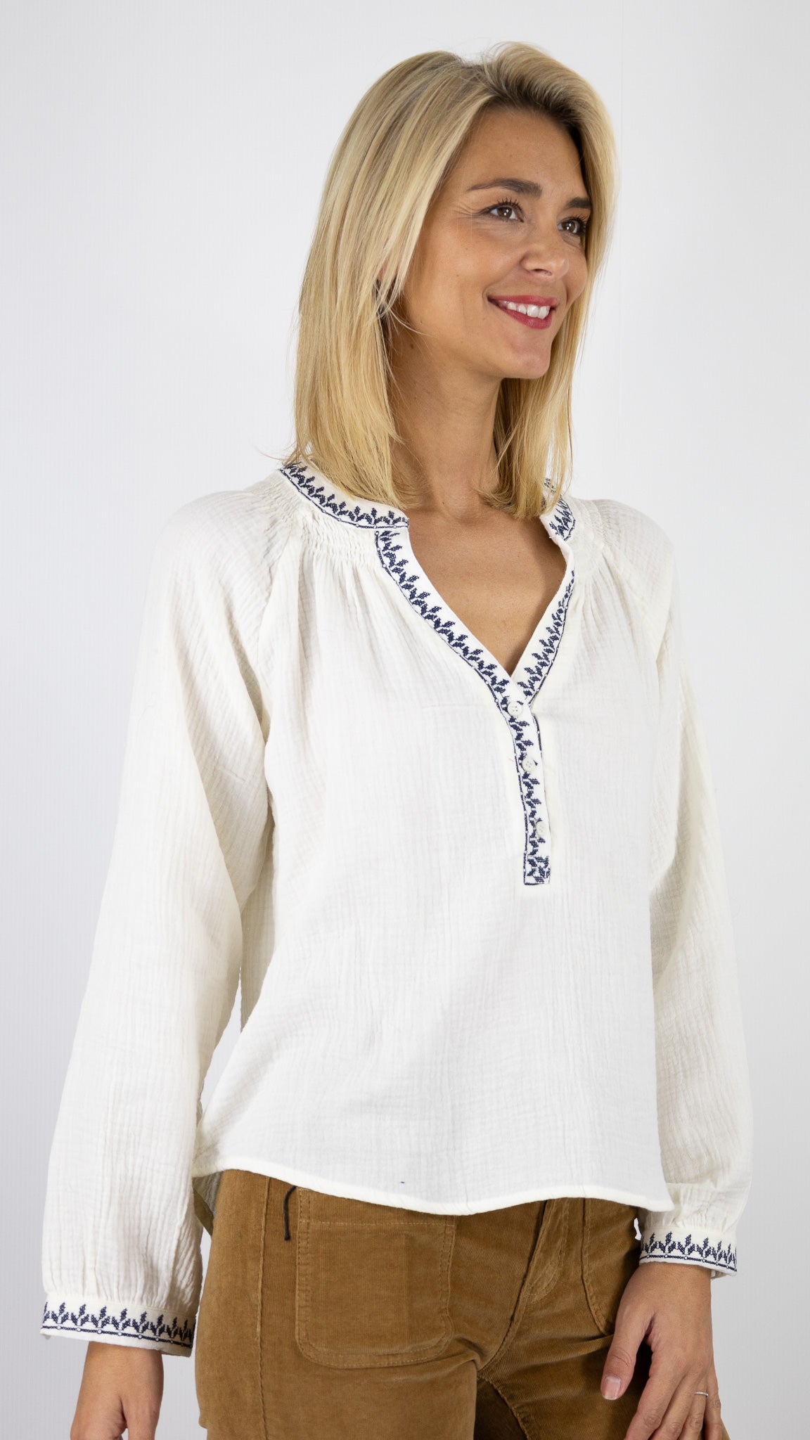 BLOUSE GAZE DE COTON COL TUNISIEN BRODERIE SO SWEET CH137#COLOR_ECRU