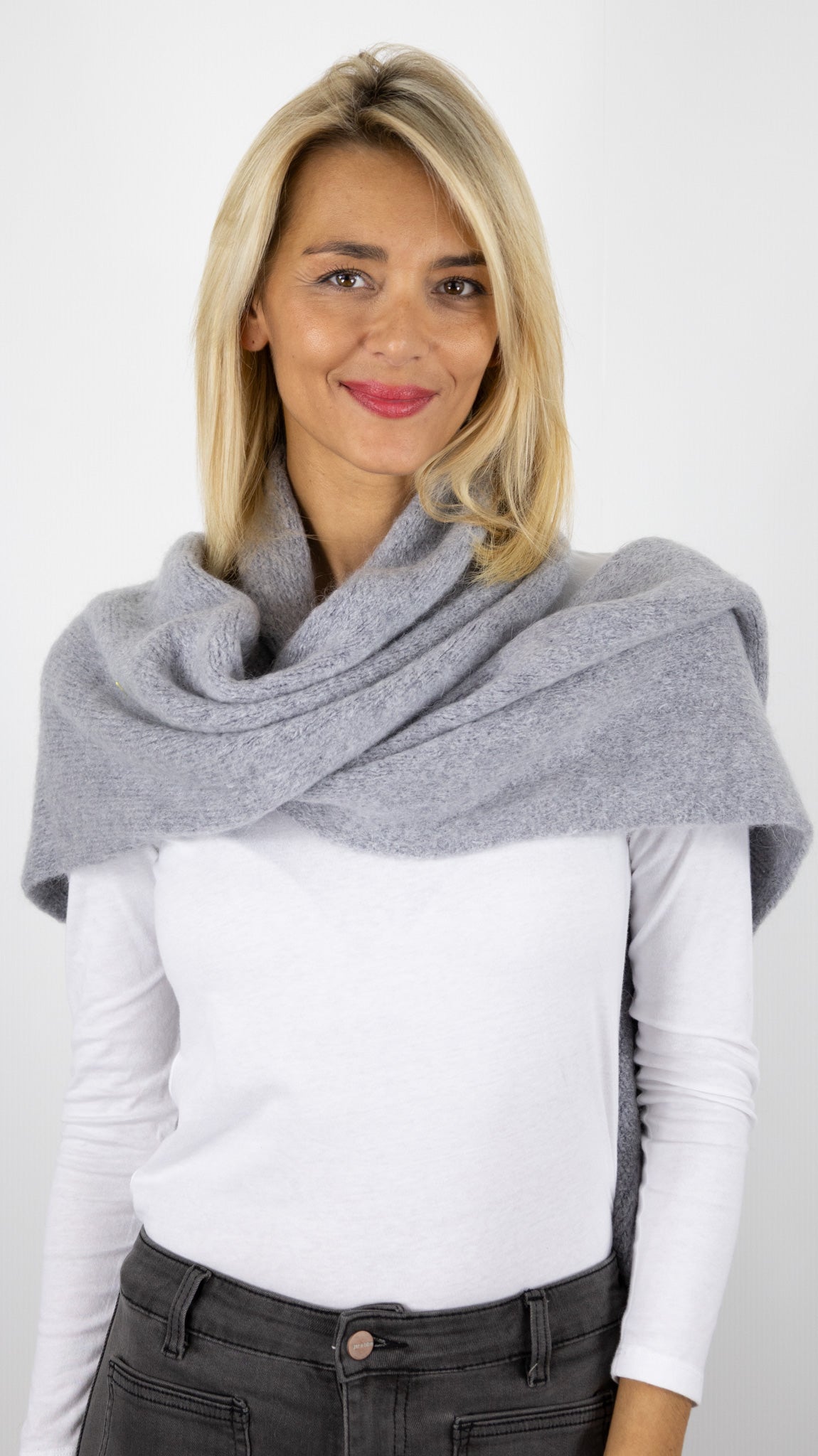 GRANDE ECHARPE AVEC DU MOHAIR NAIS 11053#COLOR_GRIS CLAIR