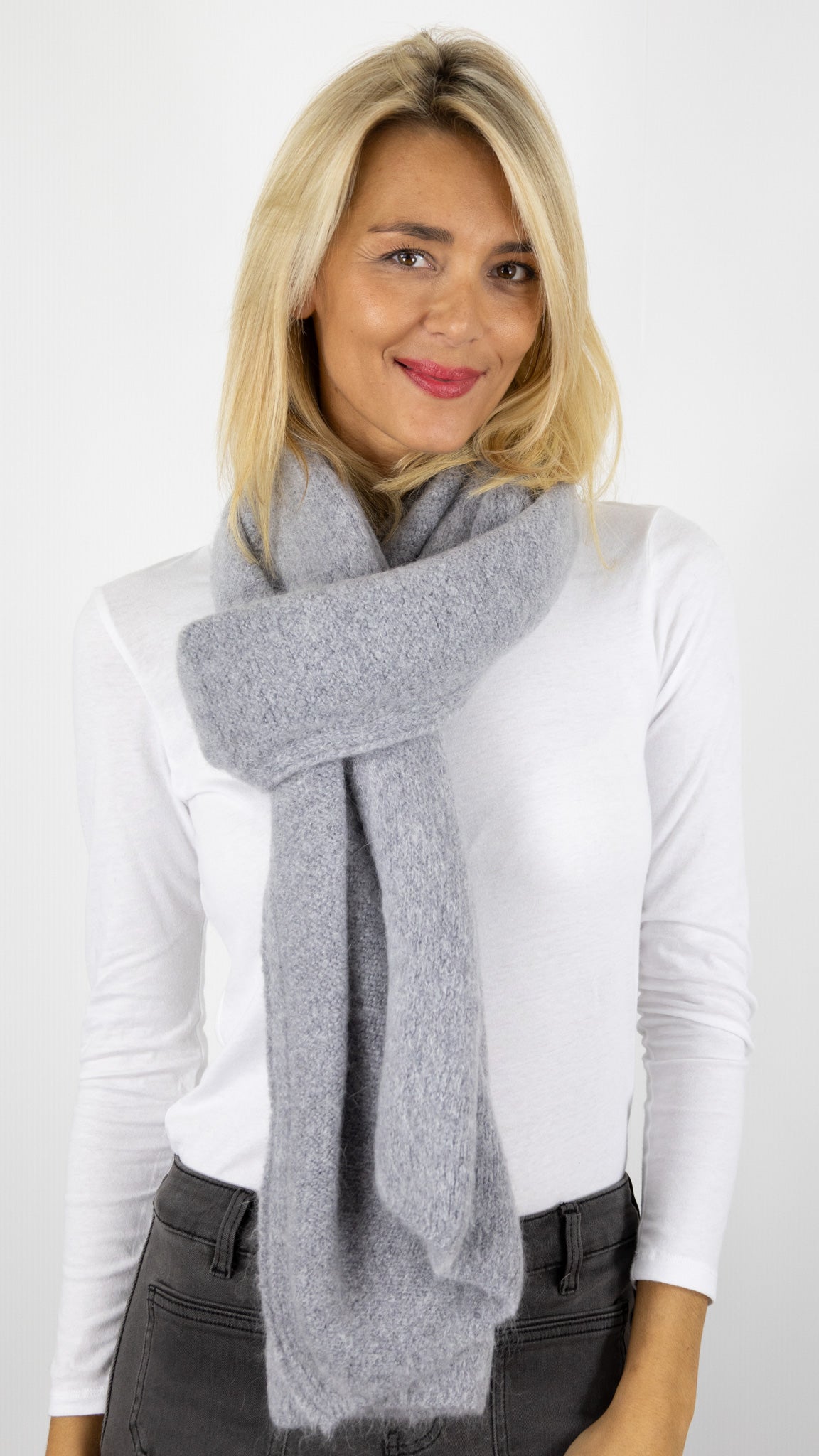 GRANDE ECHARPE AVEC DU MOHAIR NAIS 11053#COLOR_GRIS CLAIR