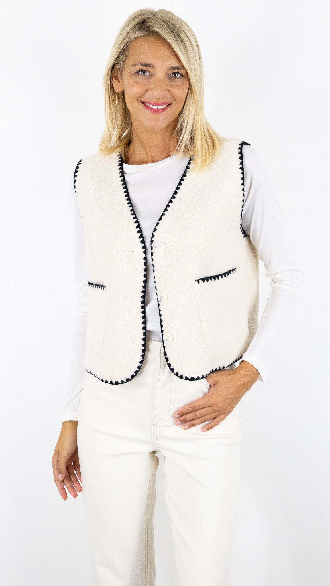 GILET SANS MANCHES MOUTON IT HIPPIE 01879/939#COLOR_ECRU/NOIR